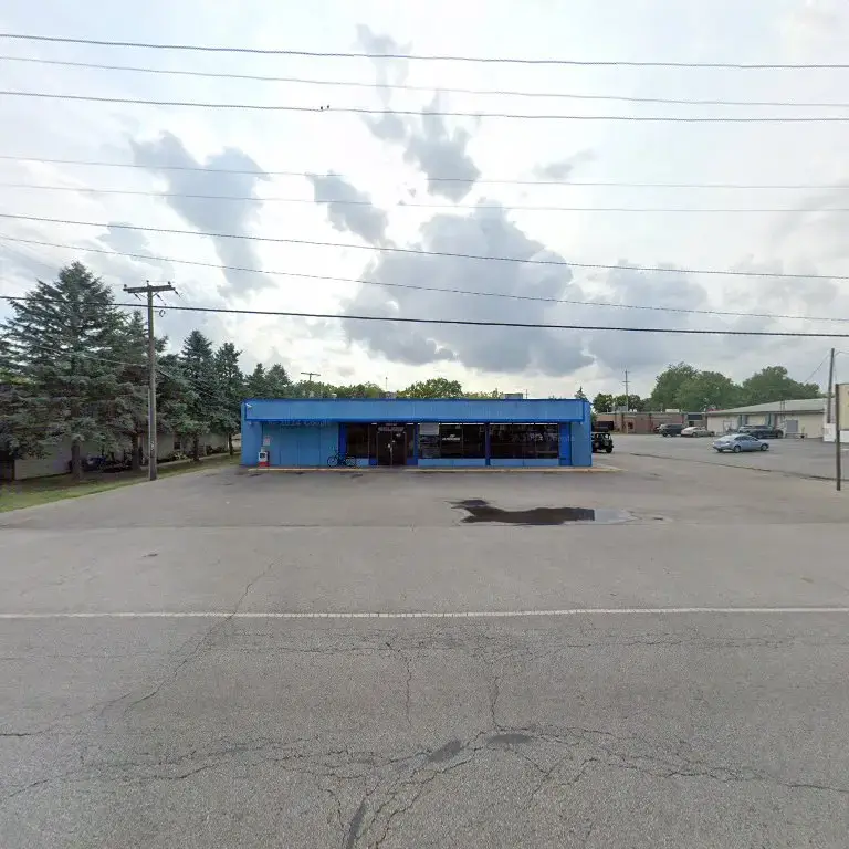 Jett Wash Laundromat - Image 18