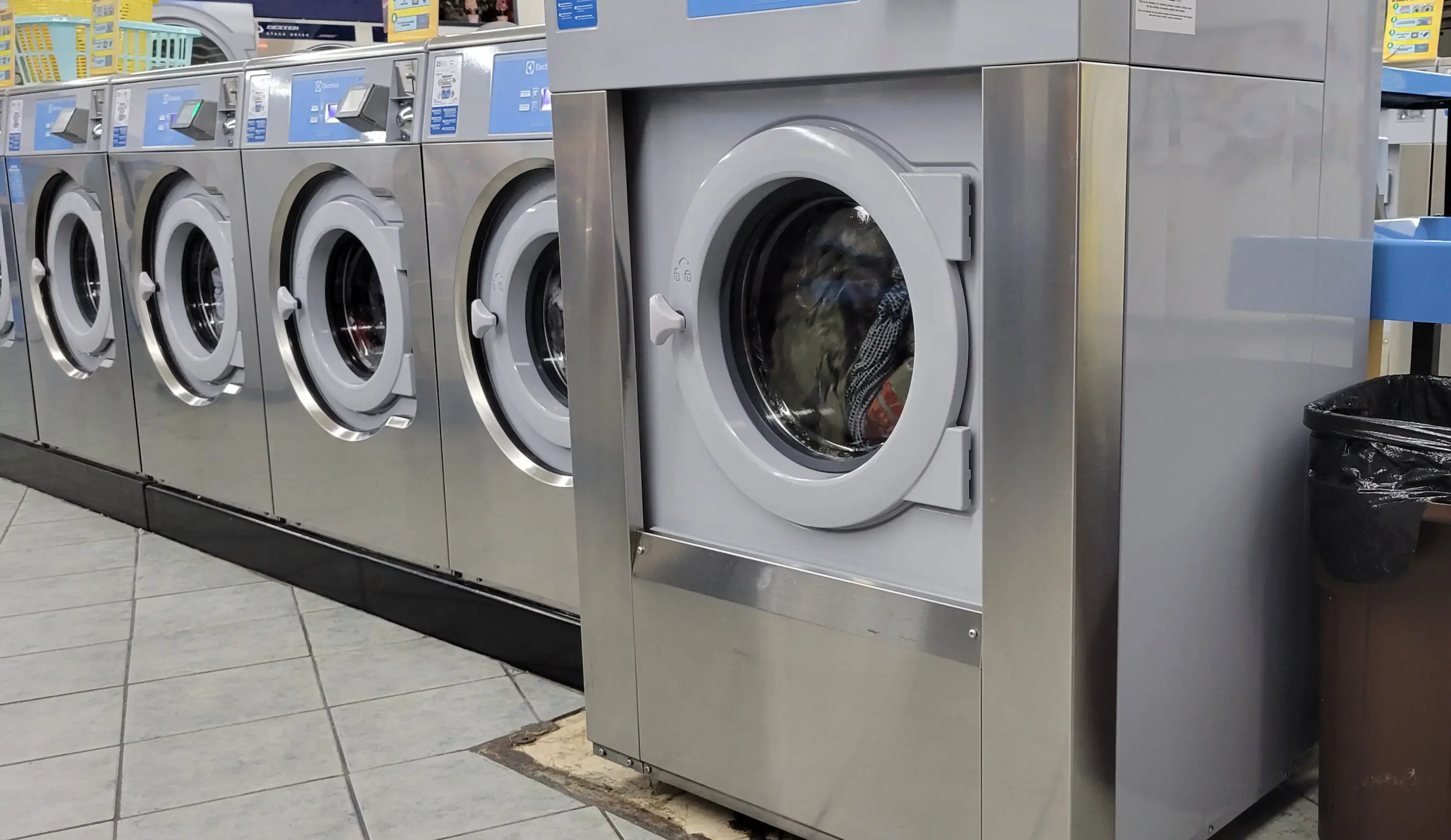Jett Wash Laundromat thumbnail 13