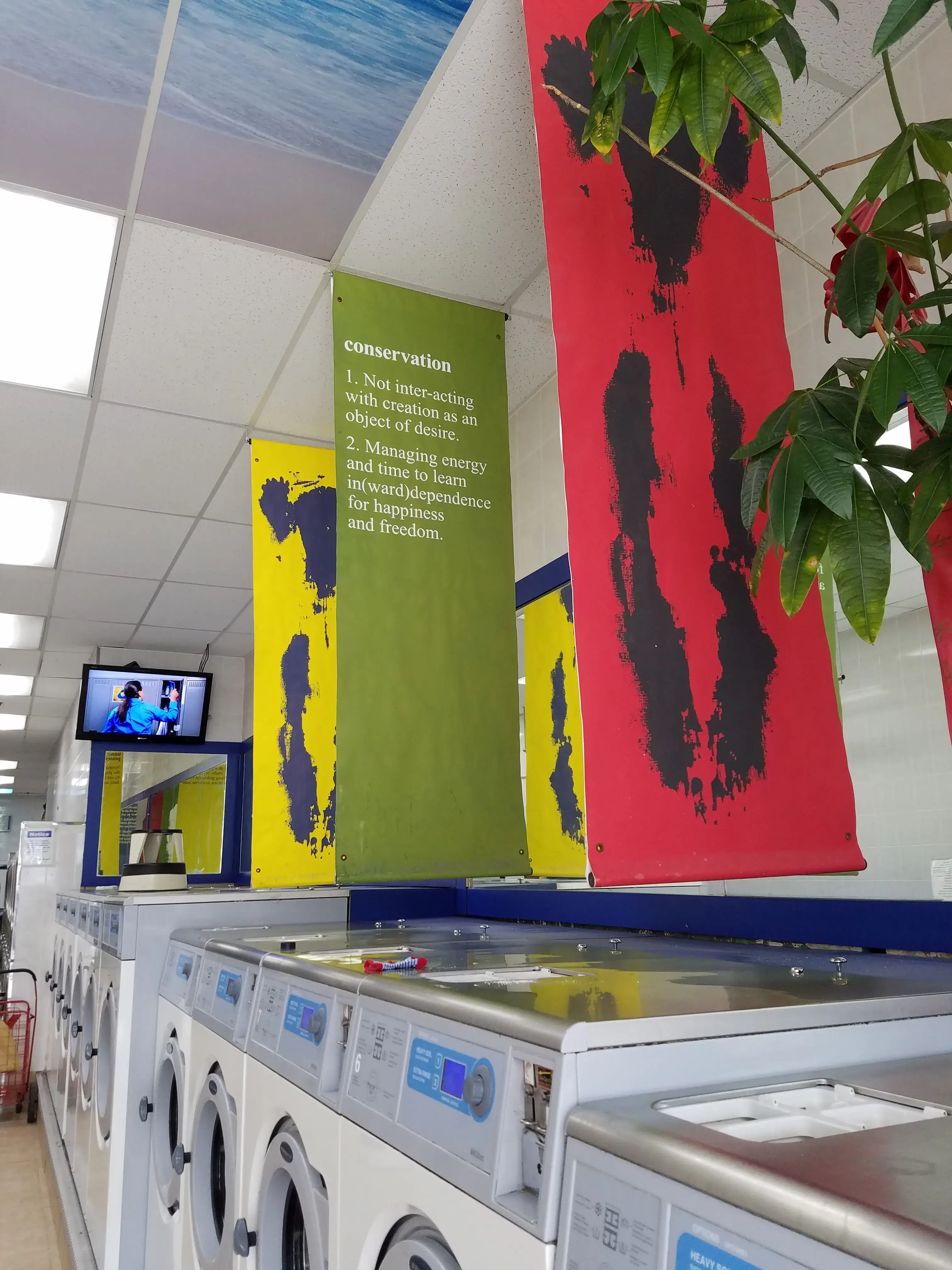 JH Laundromat - Image 13