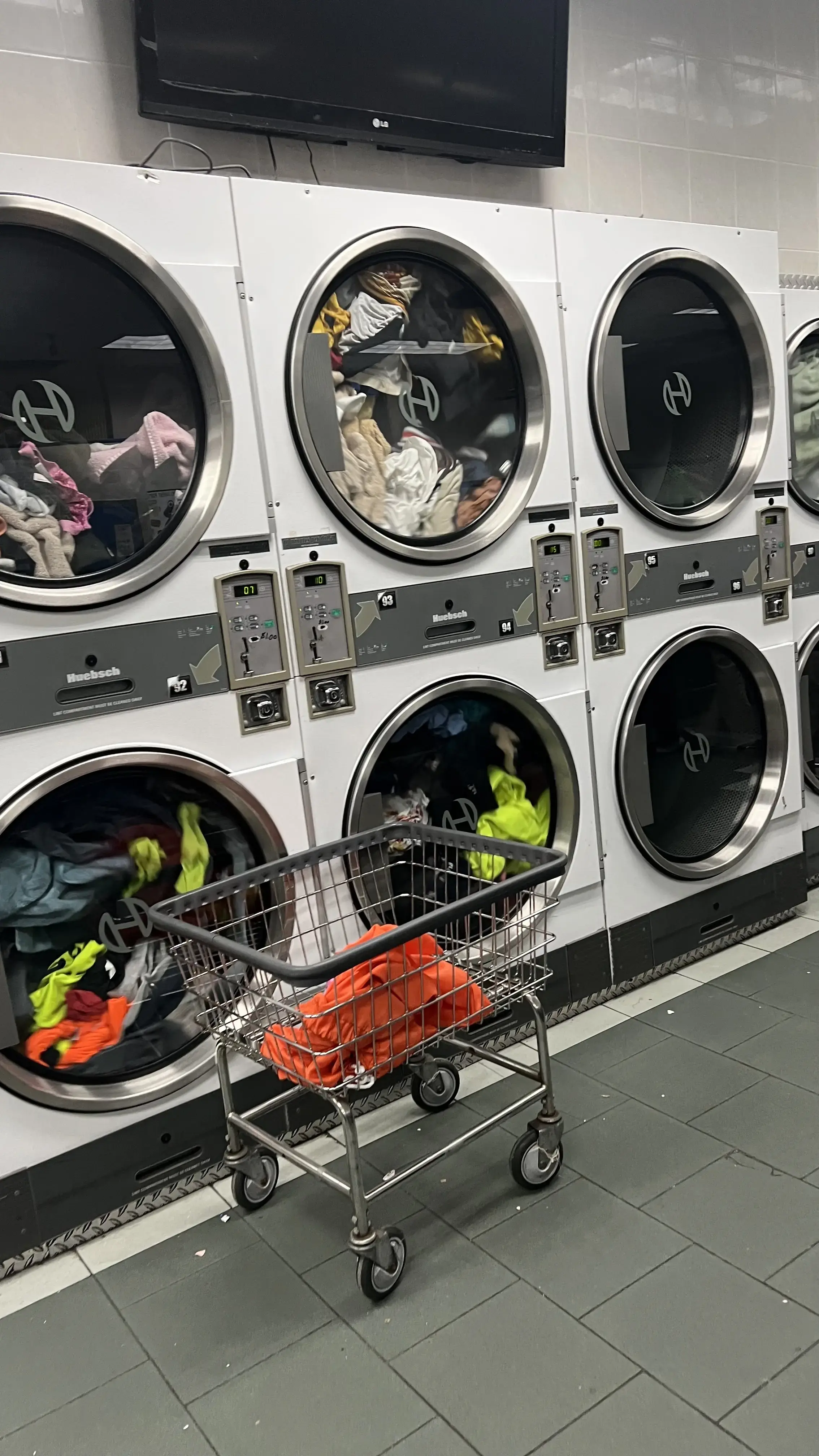JH Laundromat - Image 6