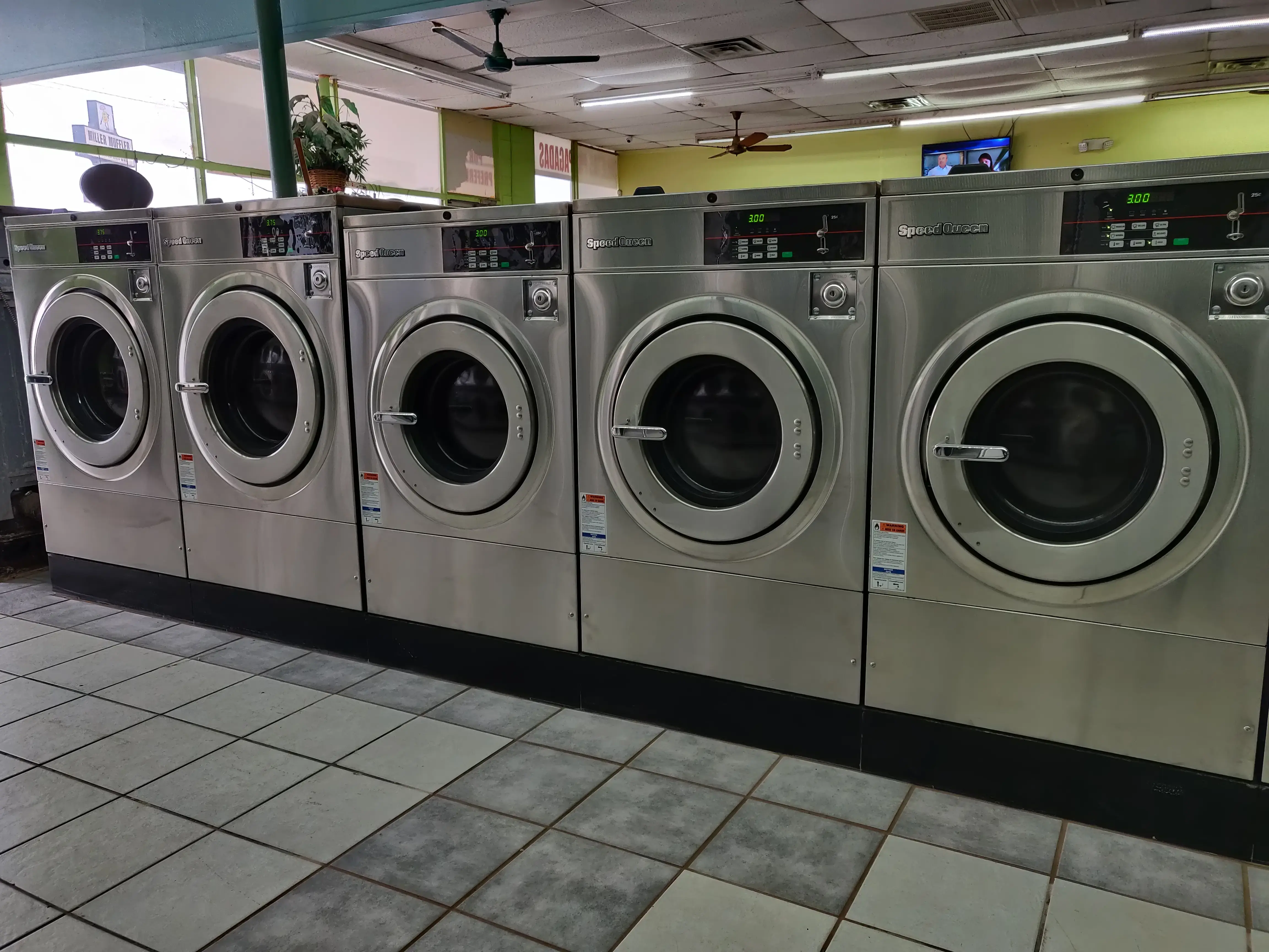 Jiffy Wash/ wash& dry - Image 2
