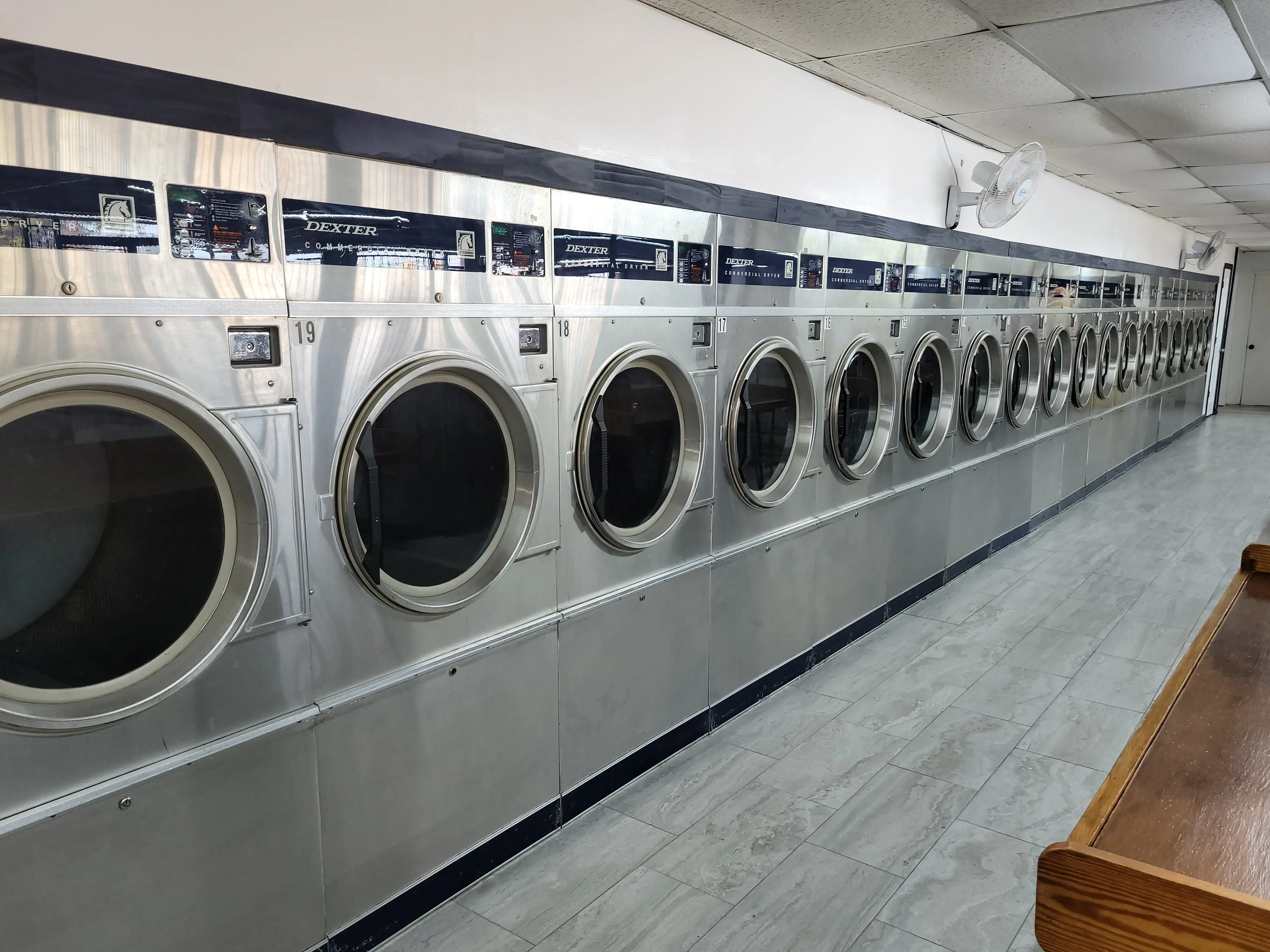 Jiffy Washateria thumbnail 4