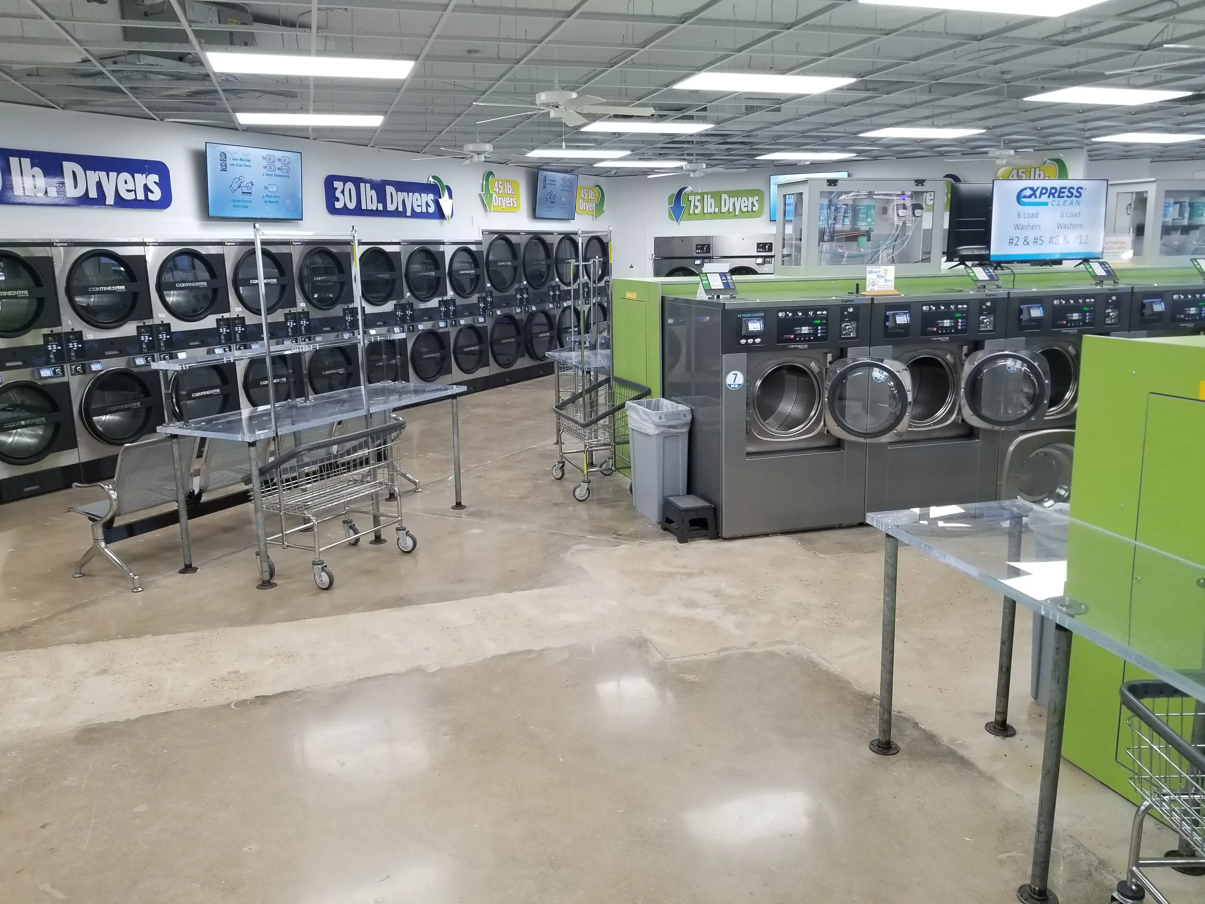 Jim Massey's McGehee Rd Laundromat - Image 1