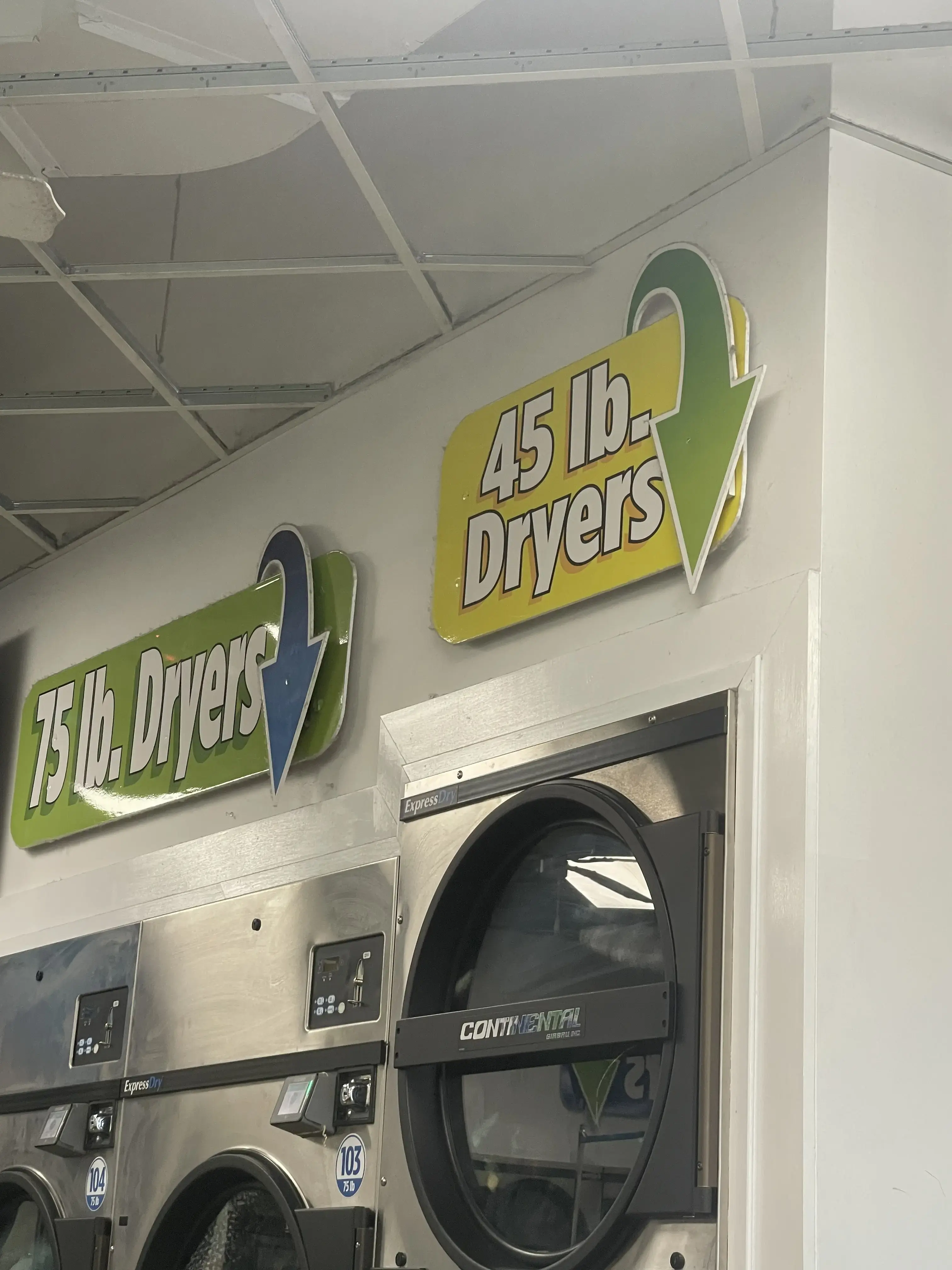 Jim Massey's McGehee Rd Laundromat - Image 3
