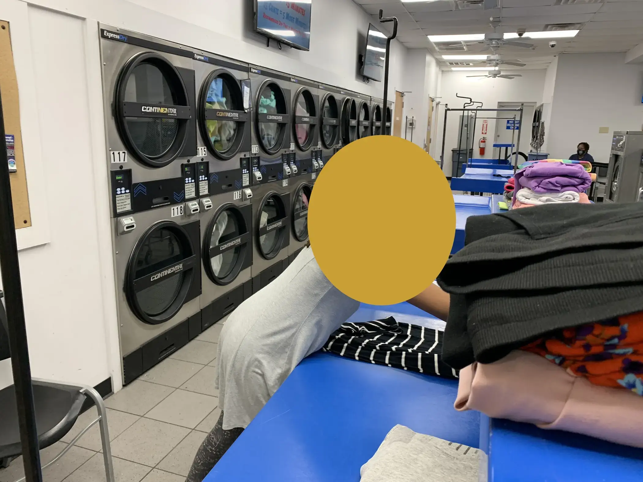 Jim Massey's University Laundromat thumbnail 4