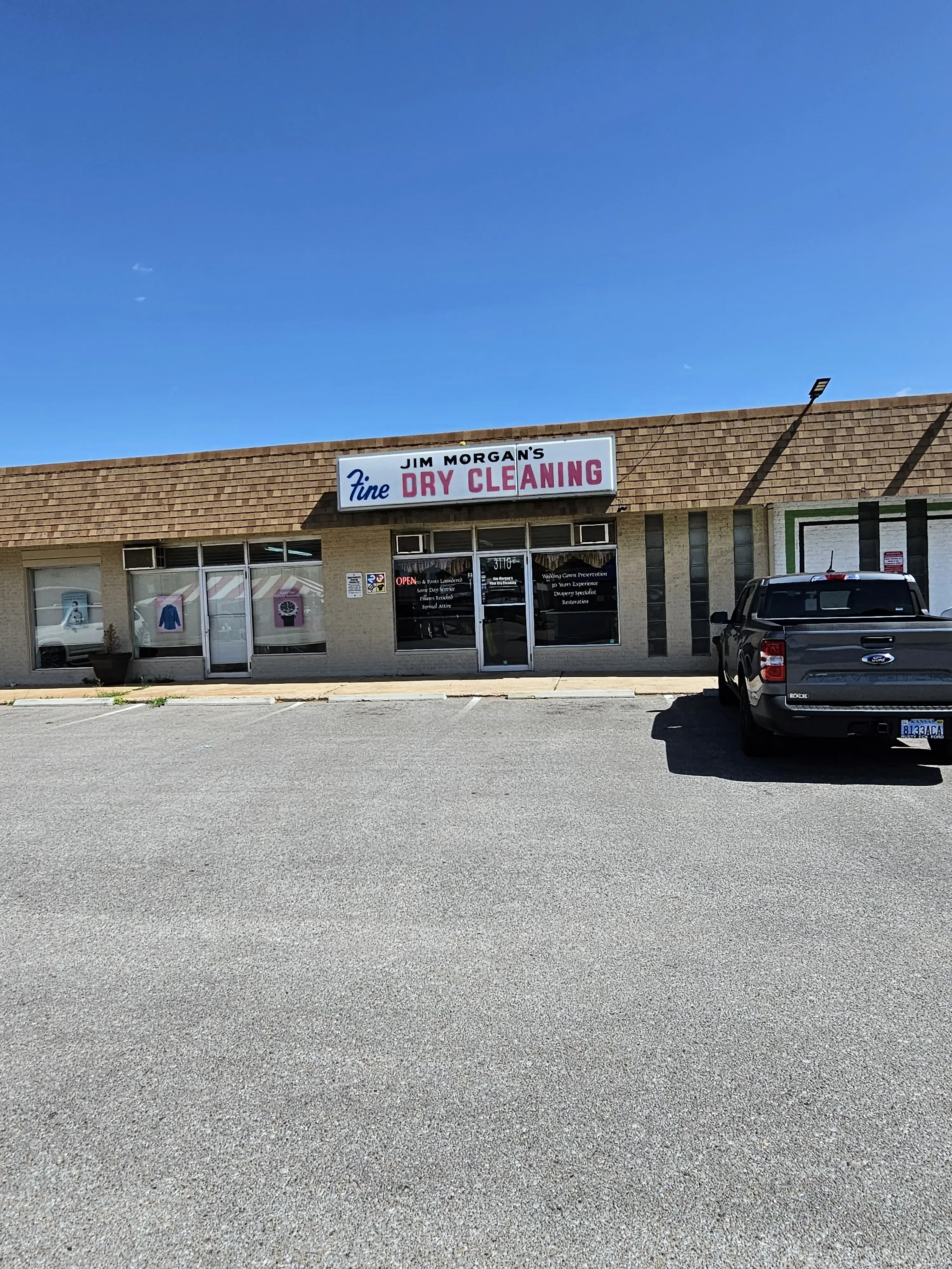 Jim Morgans Fine Dry Cleaning location