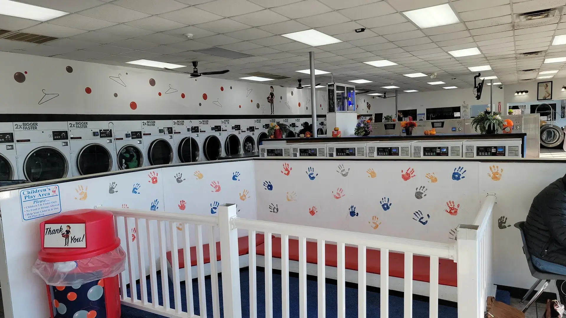 J&J Dry Cleaners and Laundry thumbnail 3