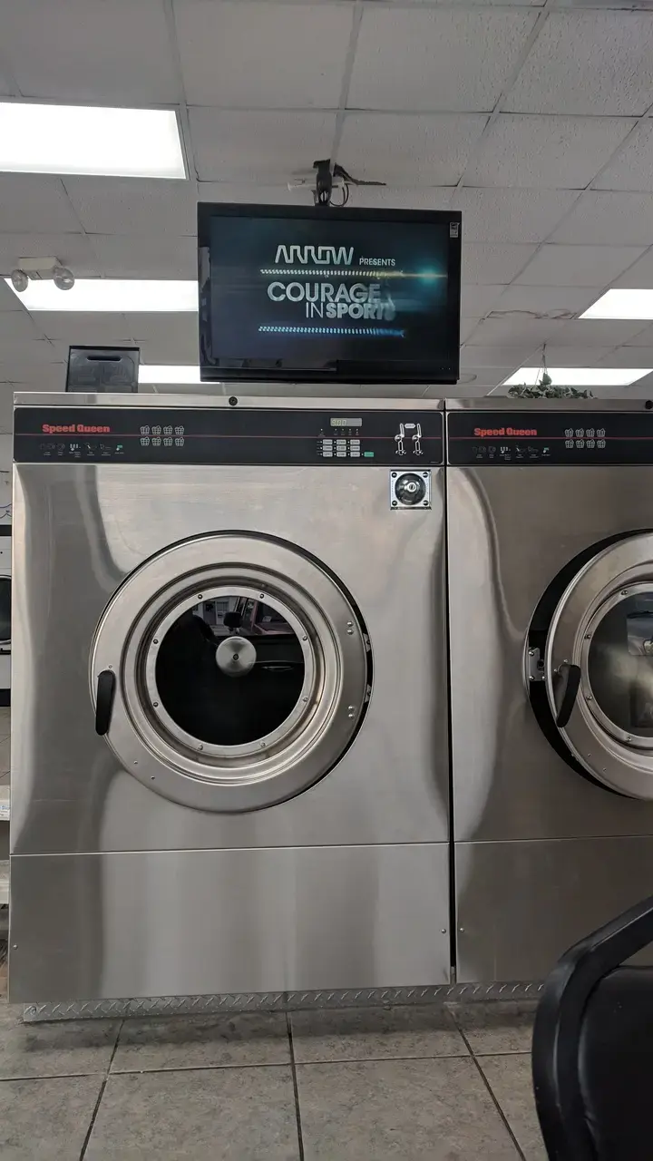 J&J Dry Cleaners and Laundry - Image 7