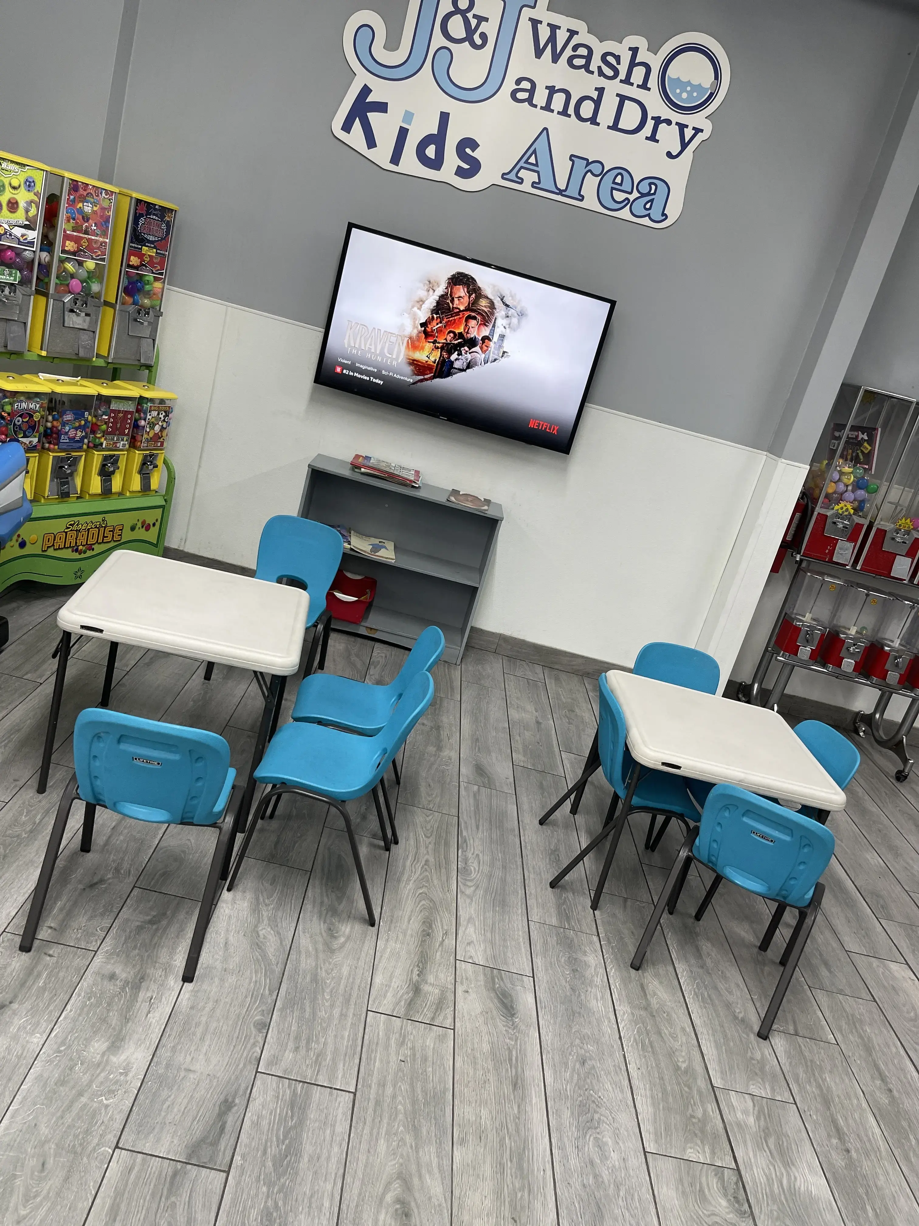 J&J Wash and Dry - Image 5