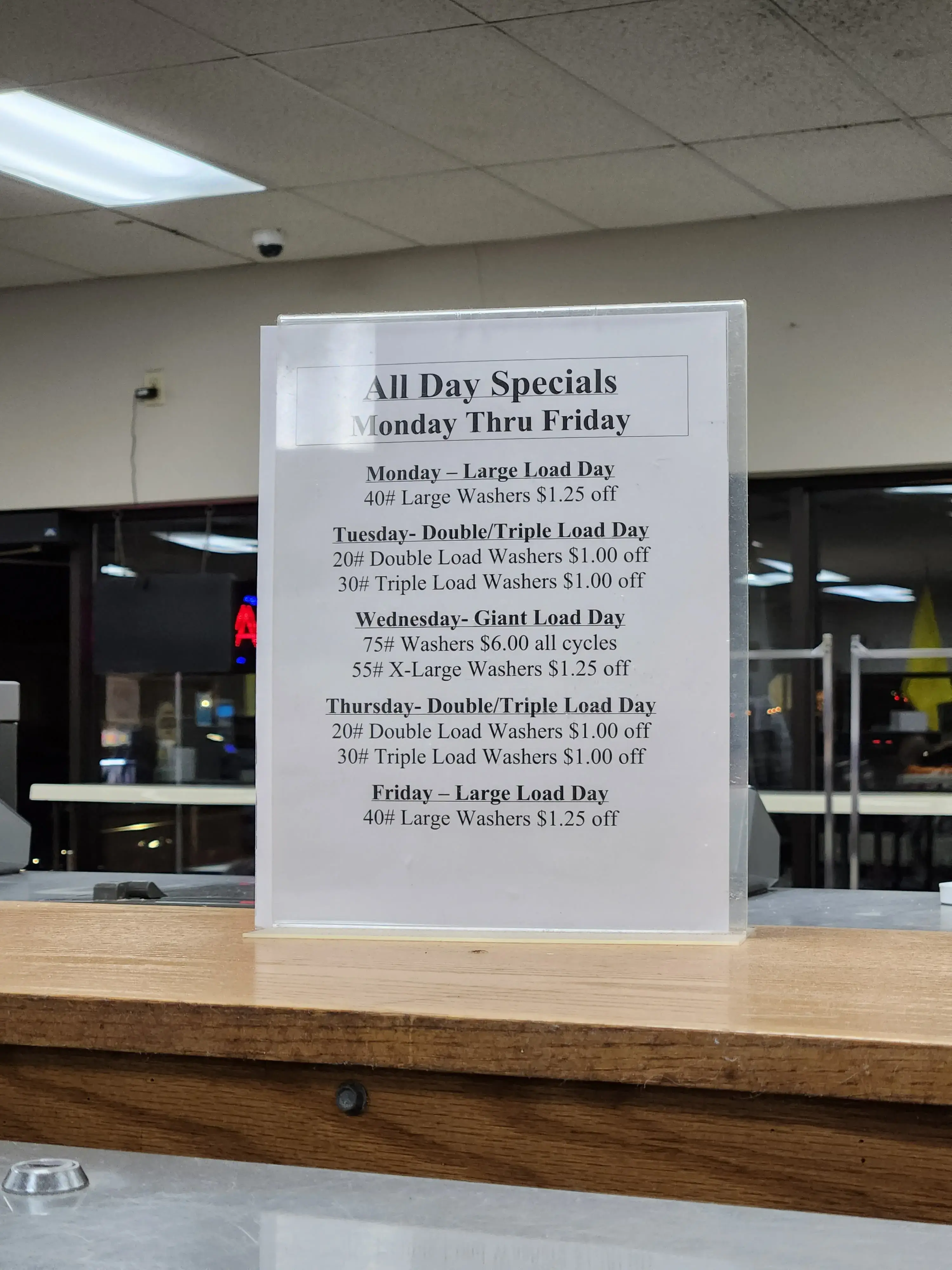 JJ's Laundromat - Image 19