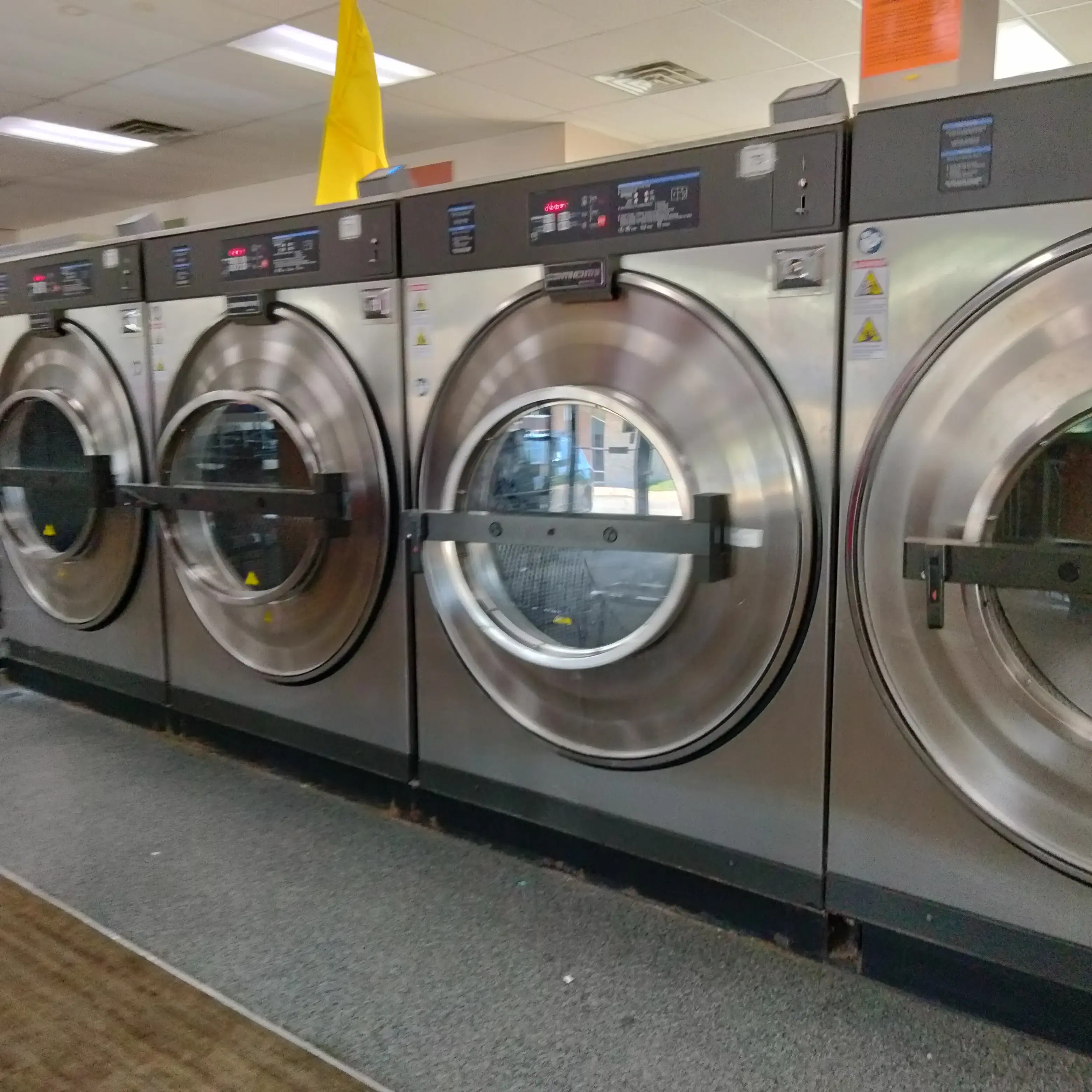 JJ's Laundromat thumbnail 2