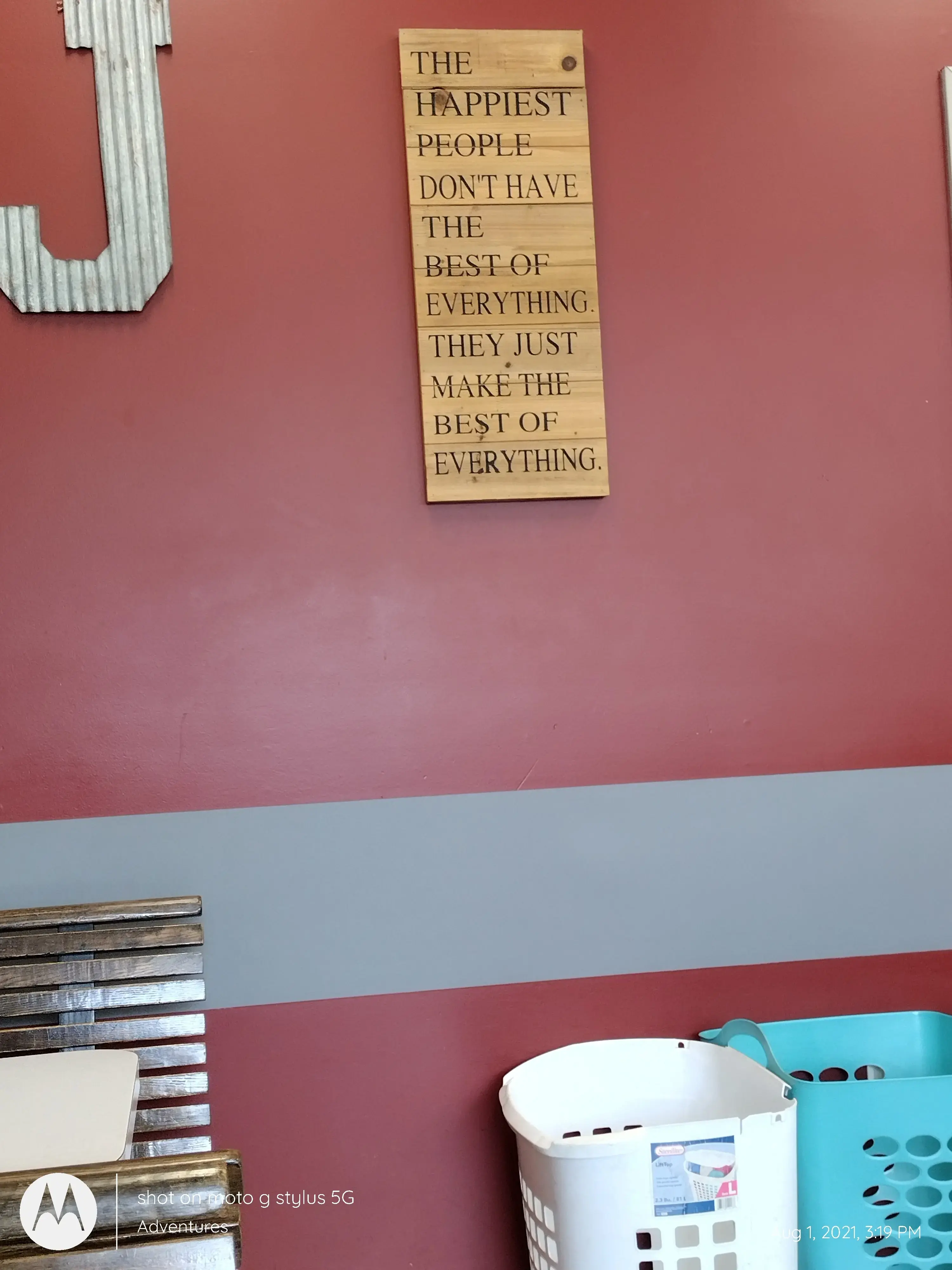 JJ's Washroom - Image 11