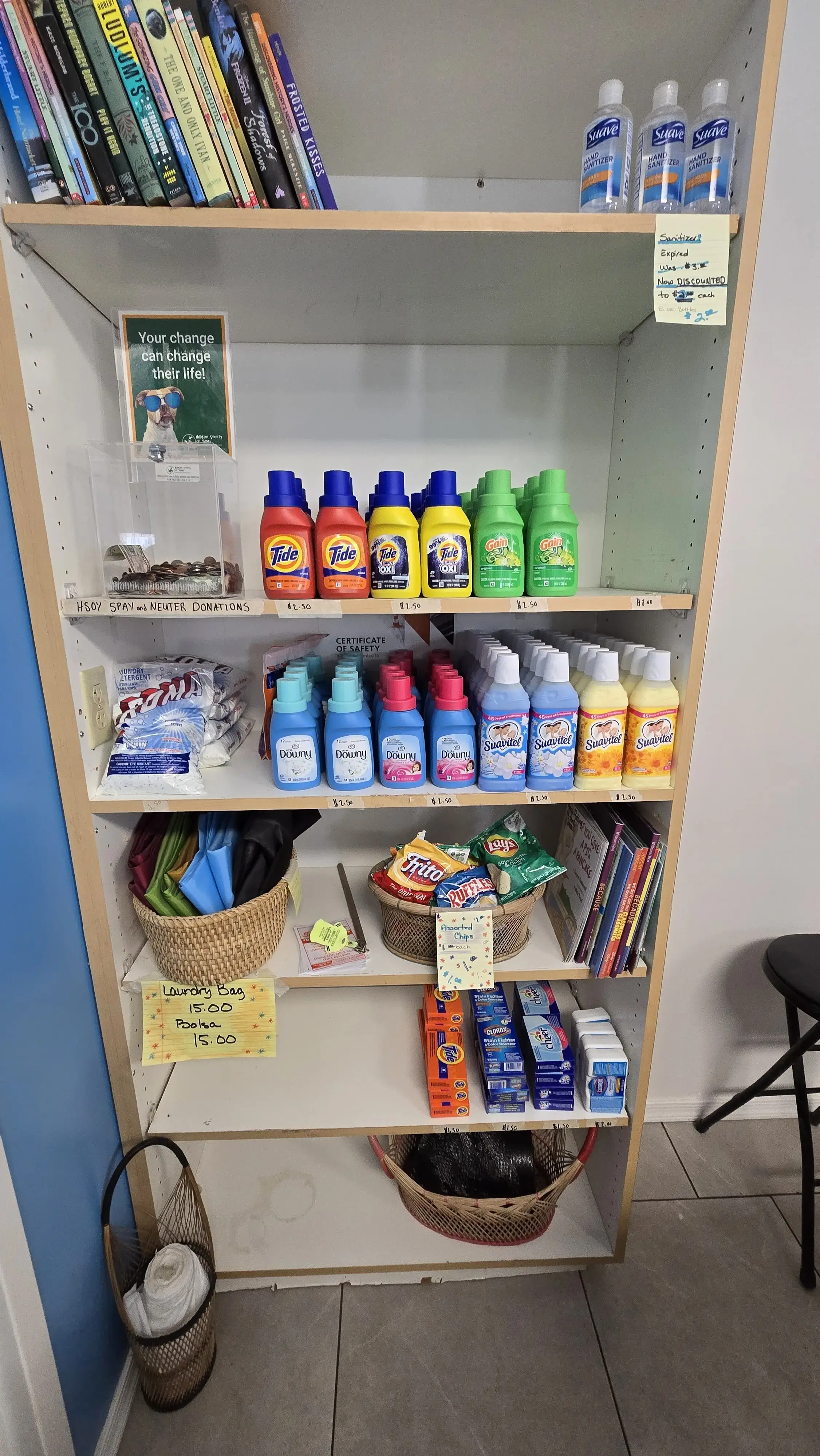 Jo-Ann's Laundromat - Image 4