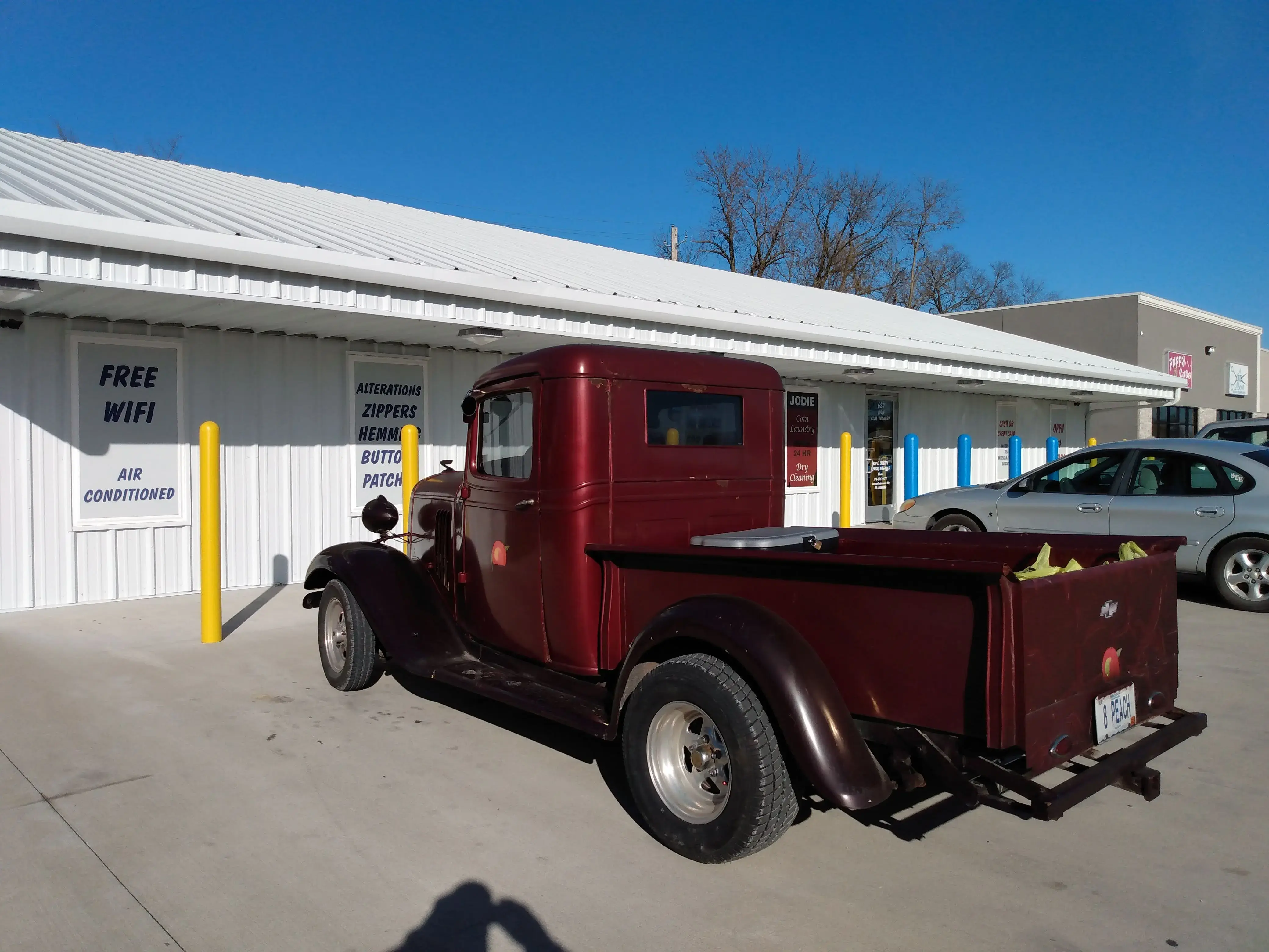 Jodie Coin Laundry - Image 10