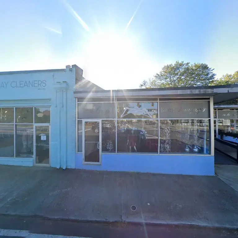 Joe May Cleaners - Image 5