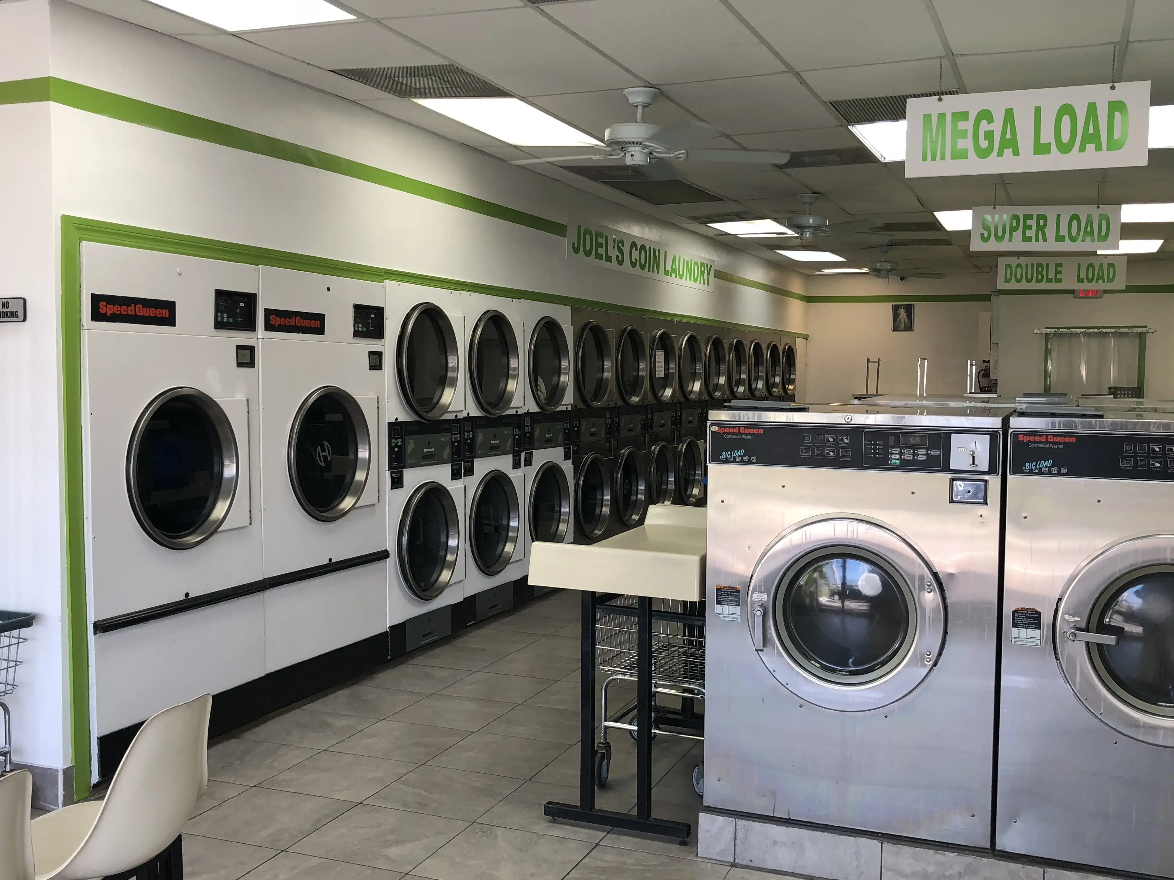 Joel's Coin Laundry - Image 20