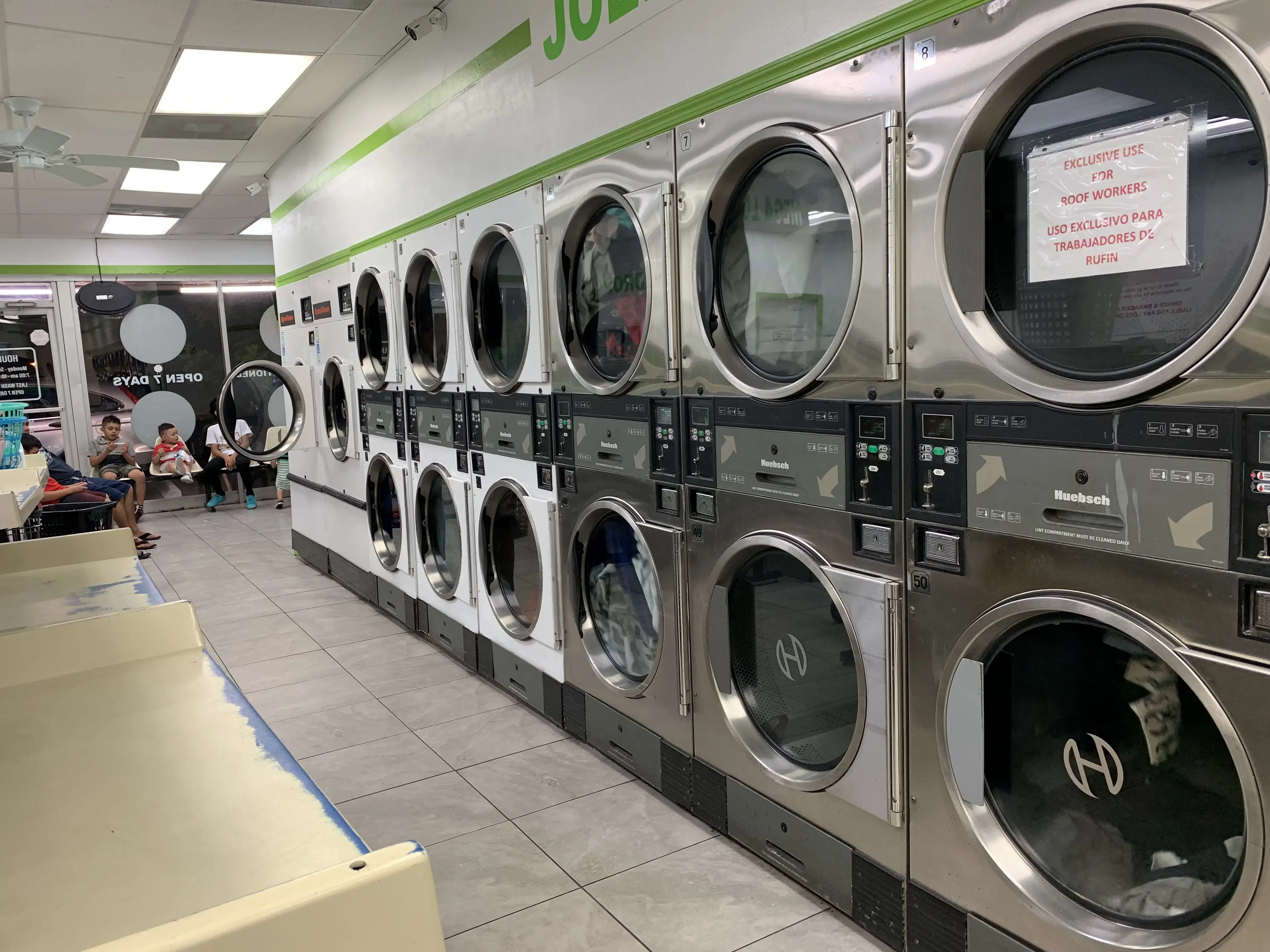 Joel's Coin Laundry thumbnail 17