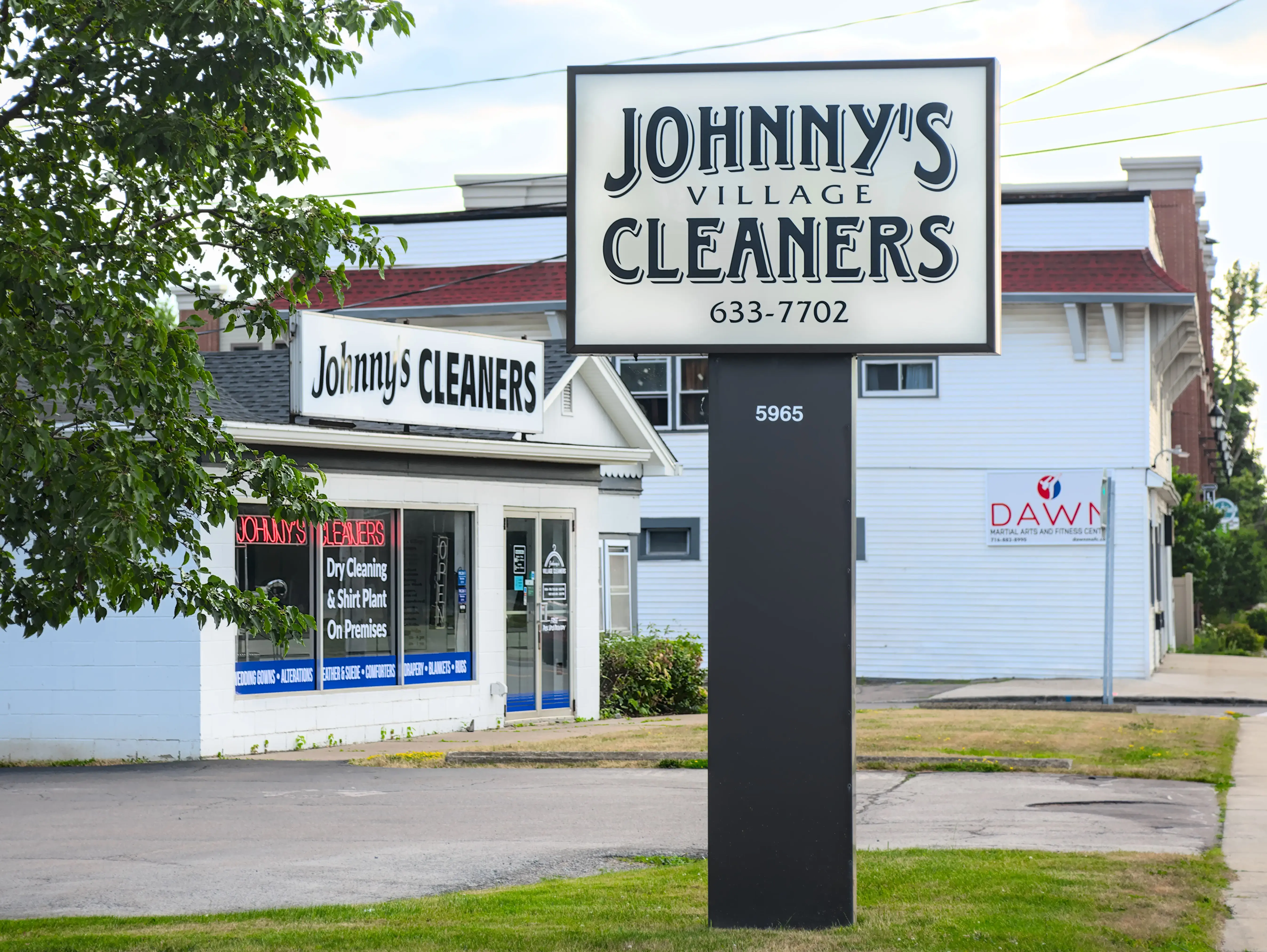 Johnny's Village Cleaners thumbnail 10