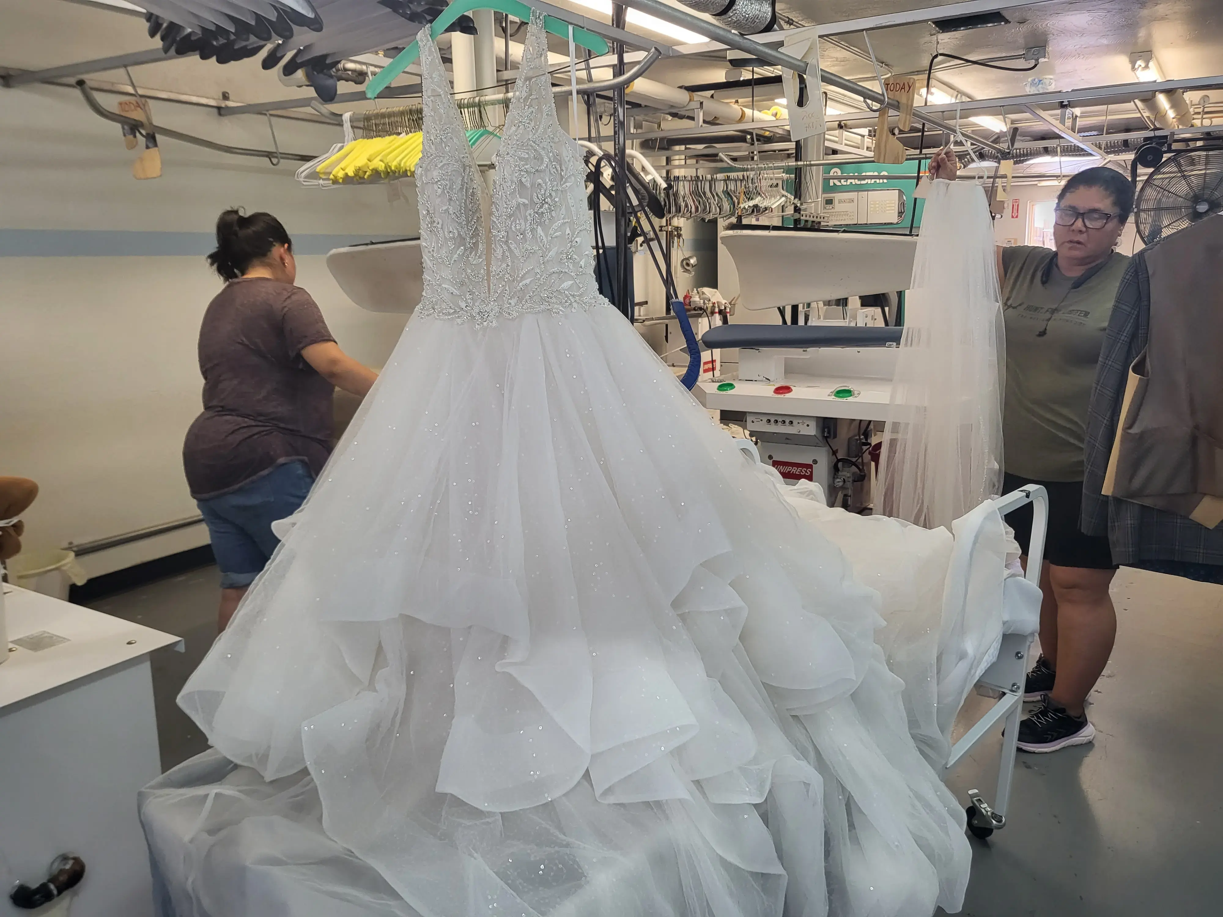 Johnson Cleaners thumbnail 7