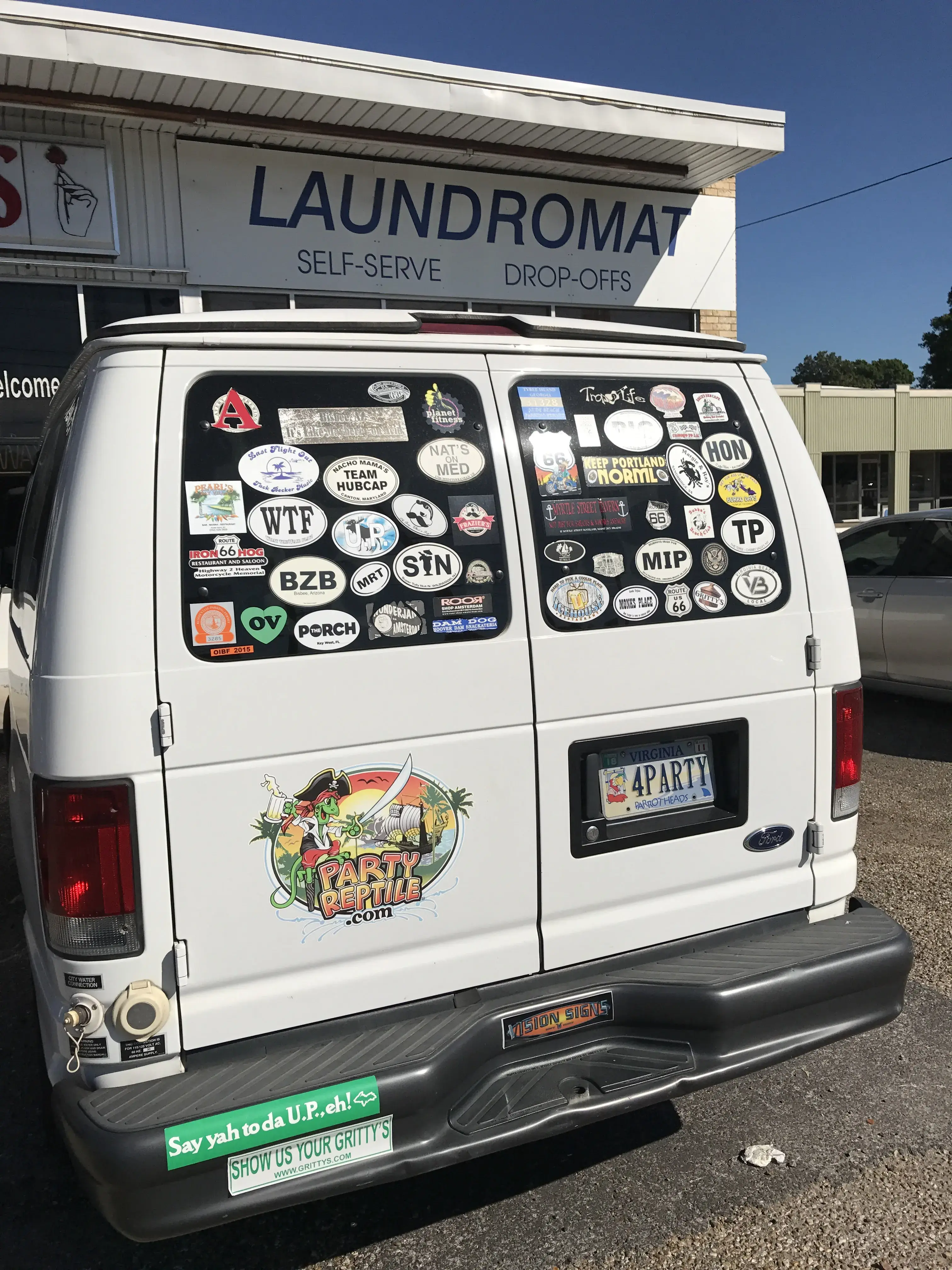 Johnston St Coin Laundry thumbnail 13
