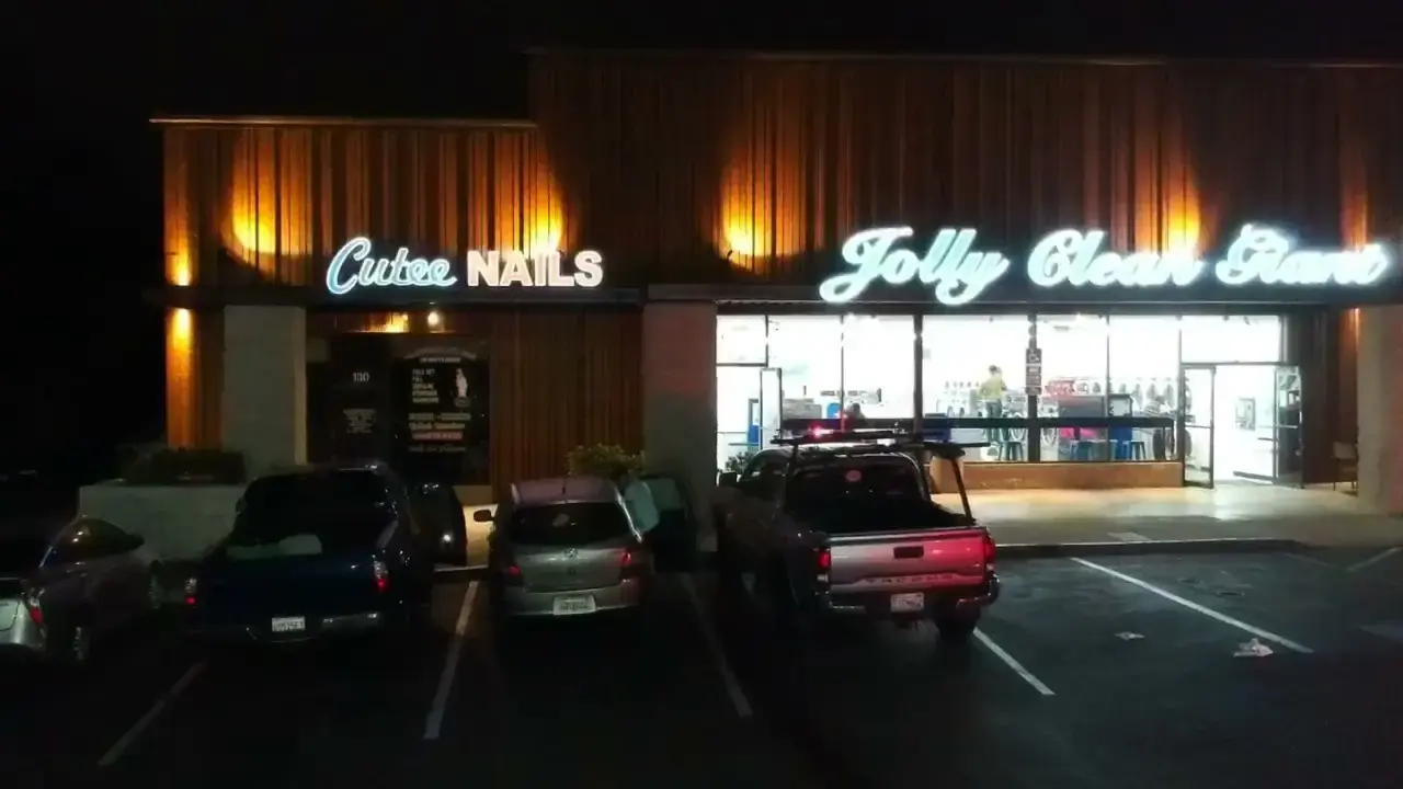 Jolly Clean Giant - Image 14
