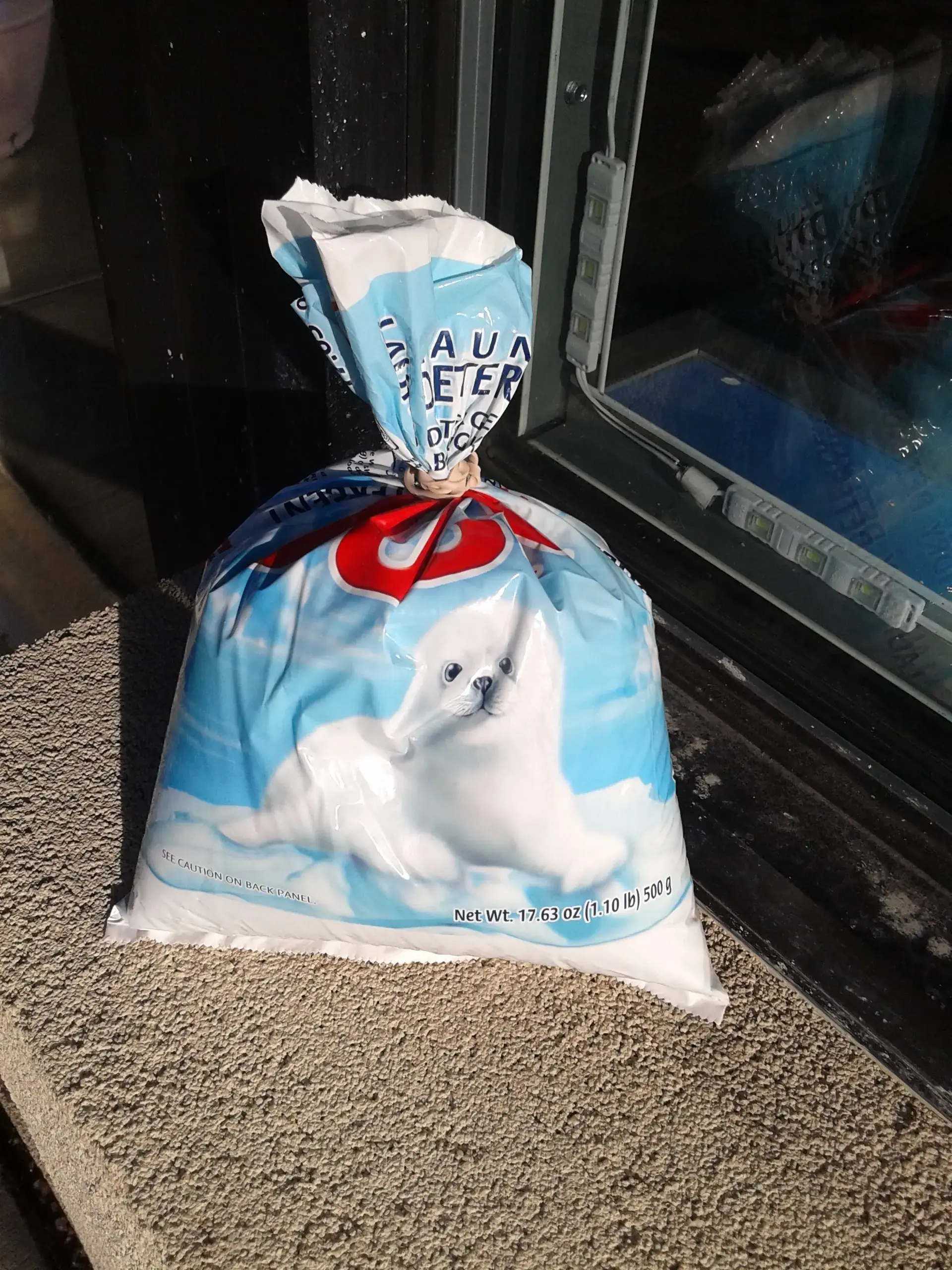 JOMAR Maytag Laundromat - Image 12