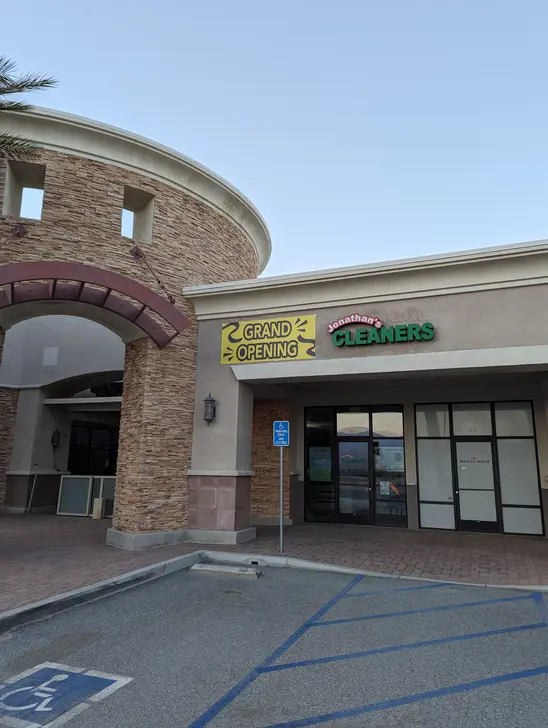 Jonathan's Cleaners Rancho Mirage thumbnail 2