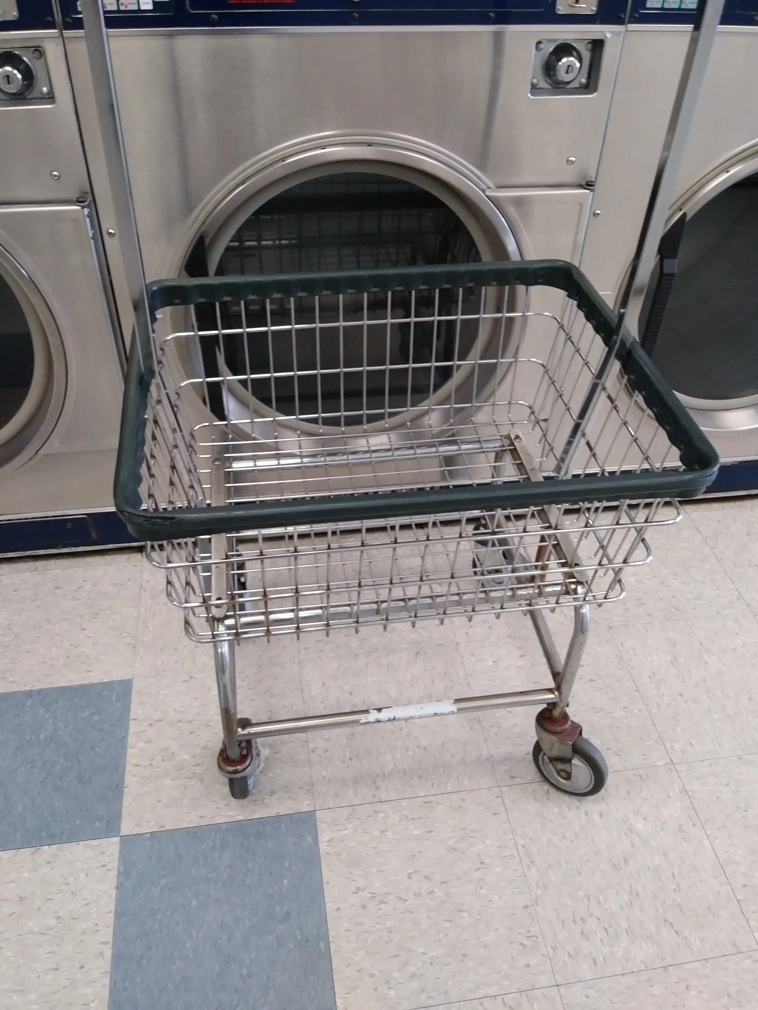 Jones Coin Laundry - Image 7