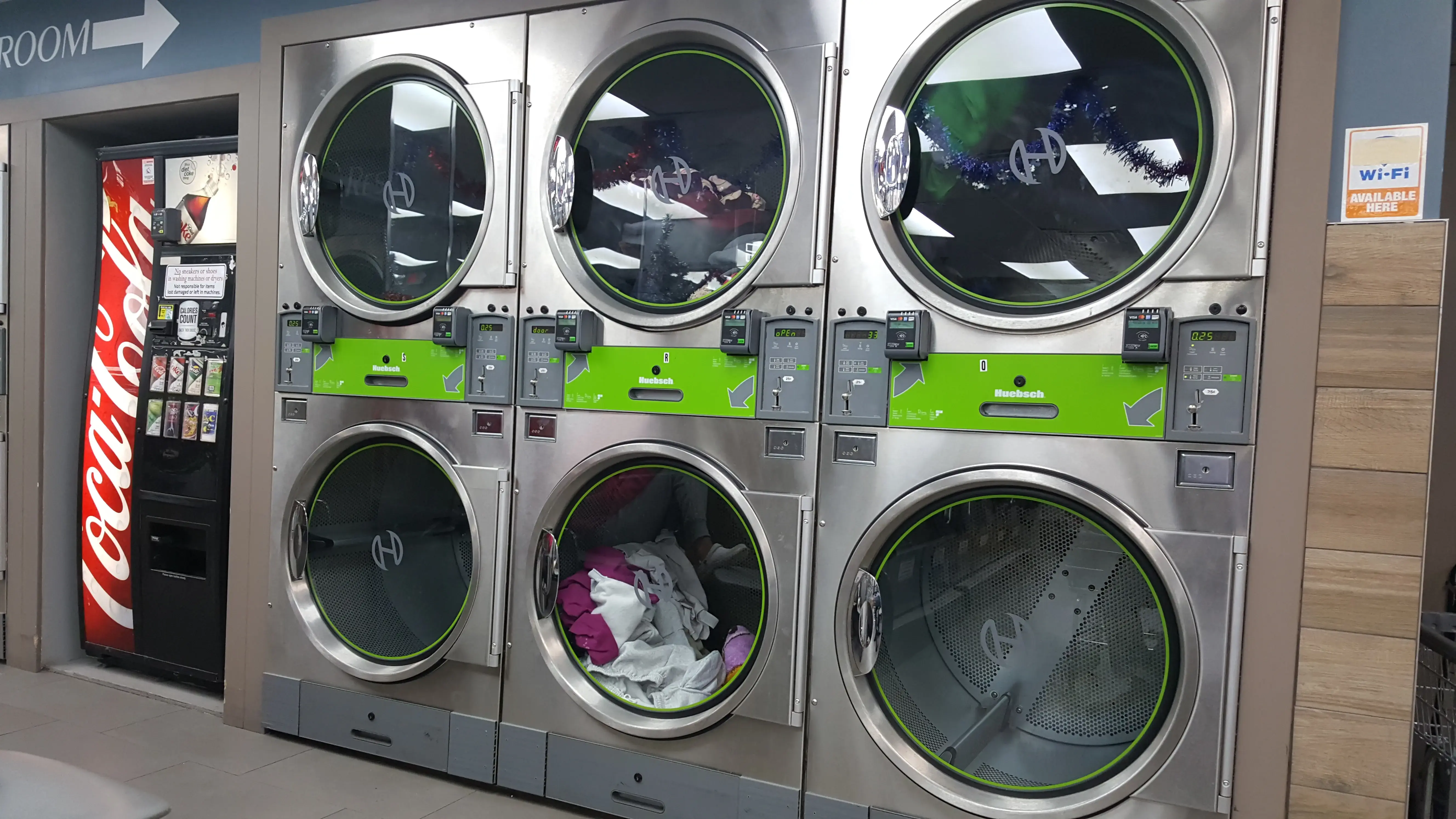 Journal Square Laundry - Image 11
