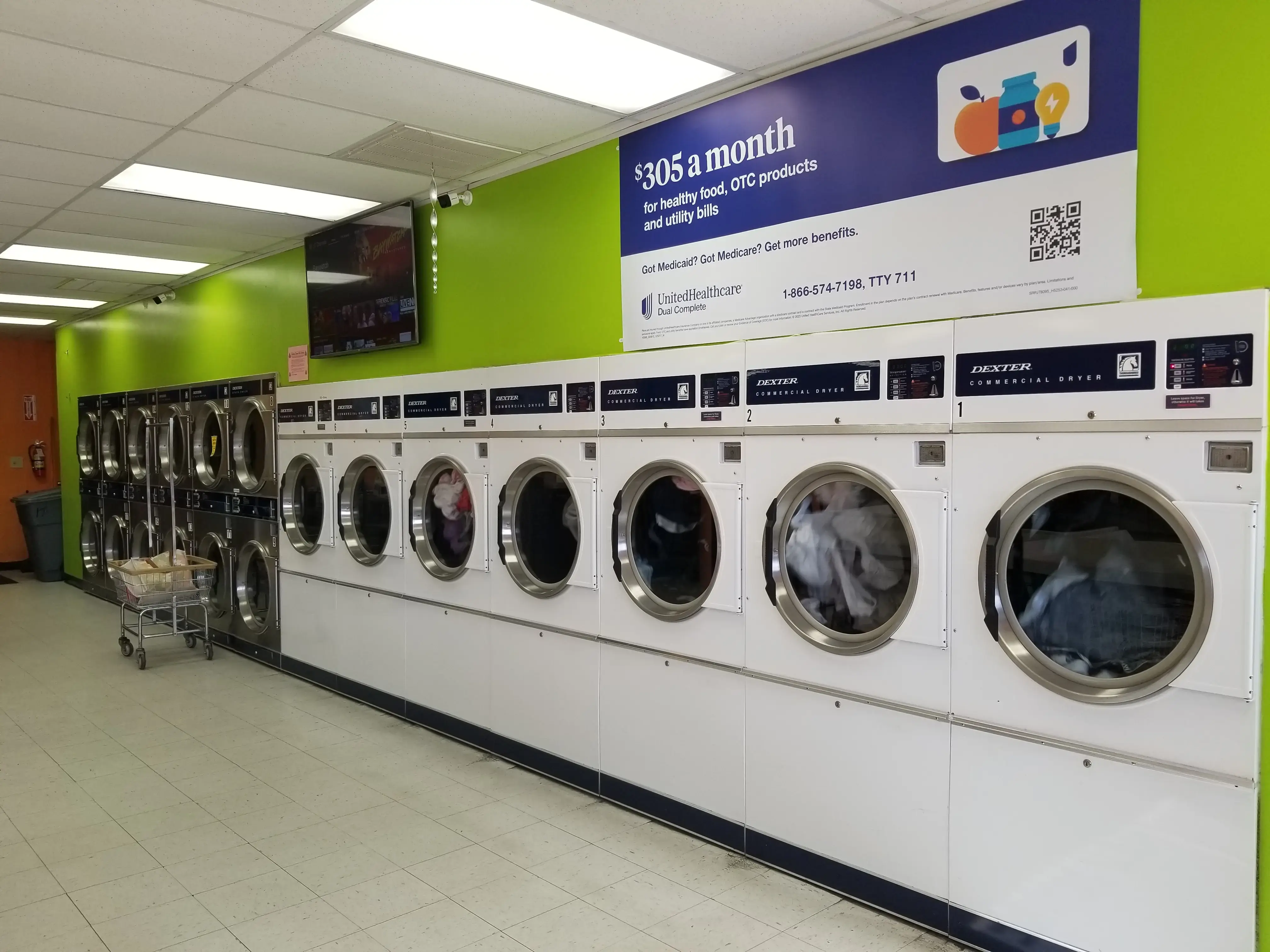 JOY Laundromat thumbnail 18