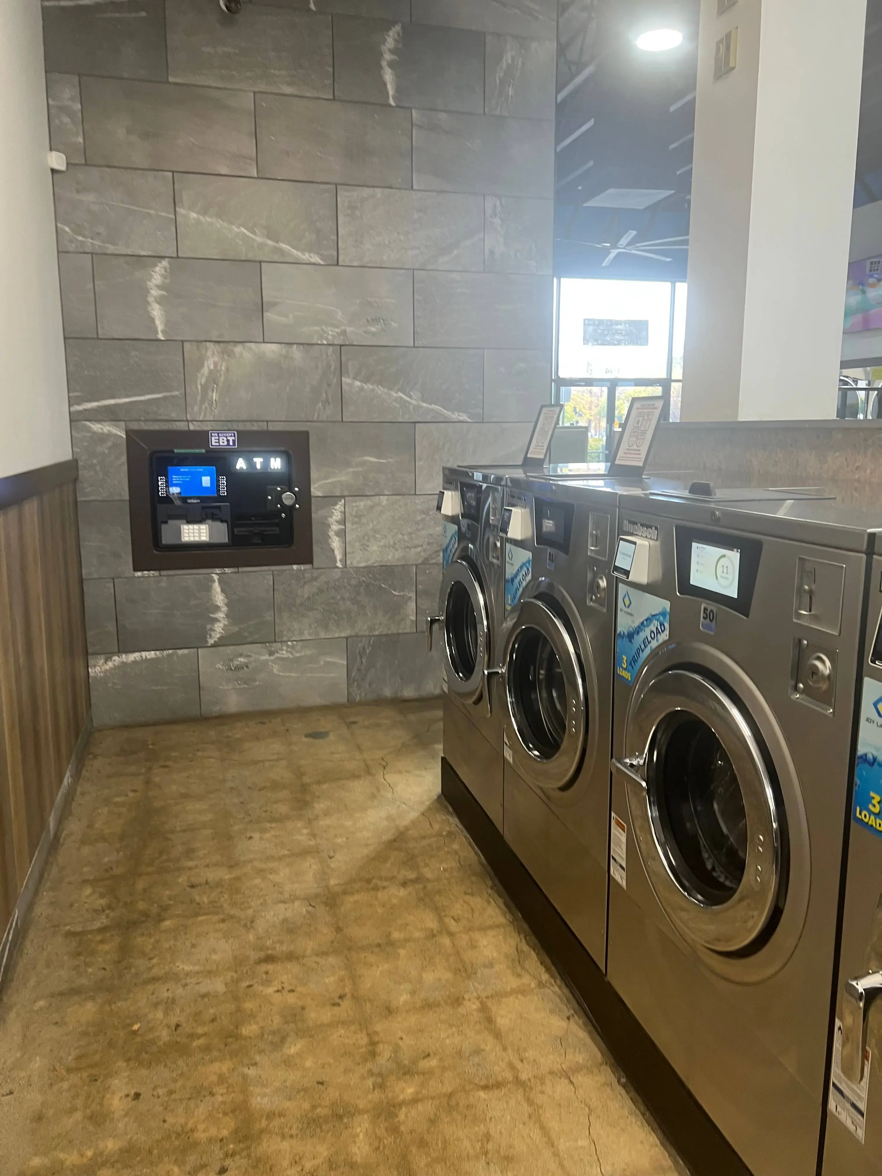 Joy Laundry - Carmichael | Self Serve, Wash & Fold, Dry Cleaning, & Pickup/Delivery Services - Image 16