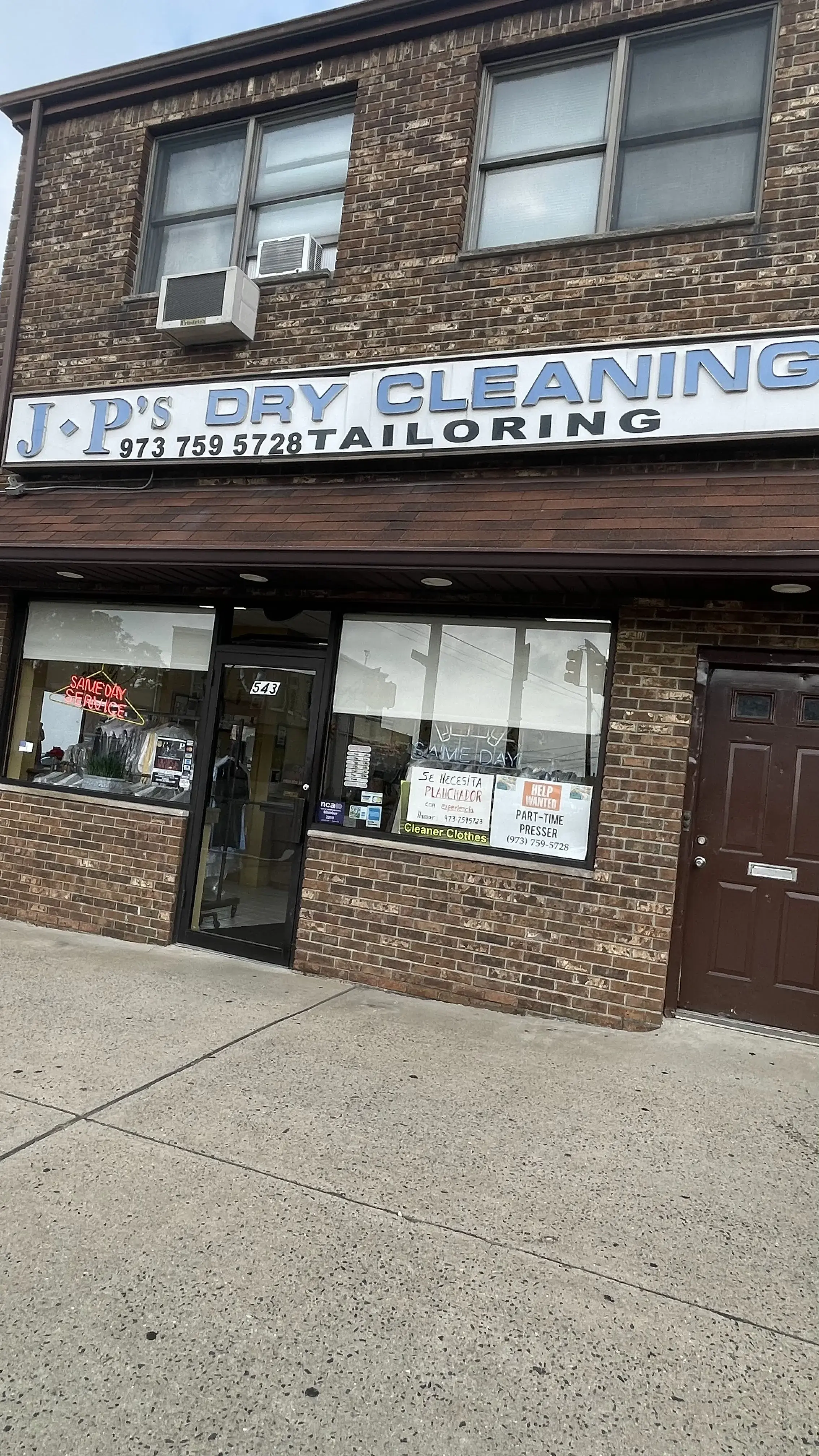 J&P Dry Cleaner & Tailor thumbnail 9