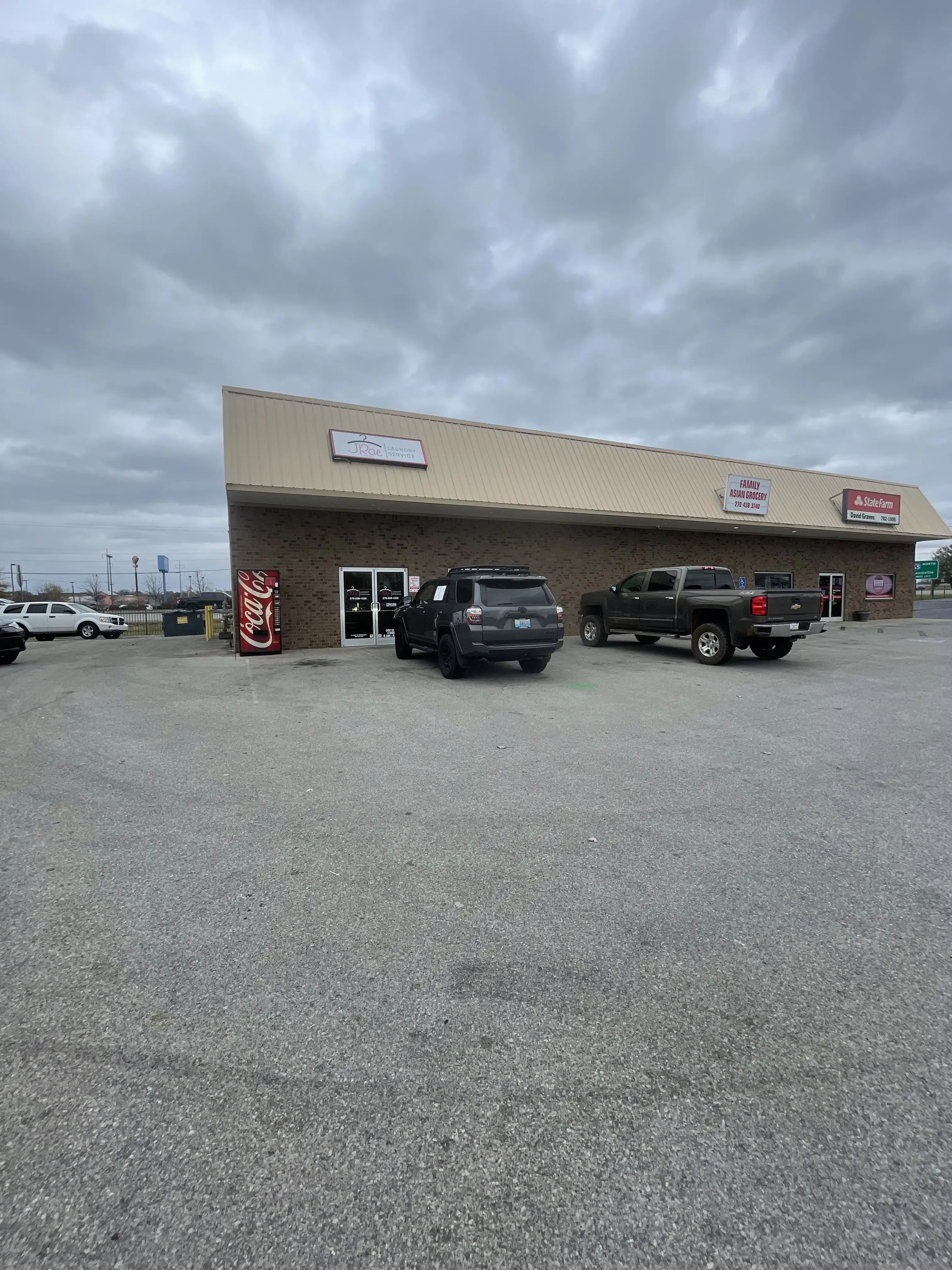 JRae Laundry Services - Image 9