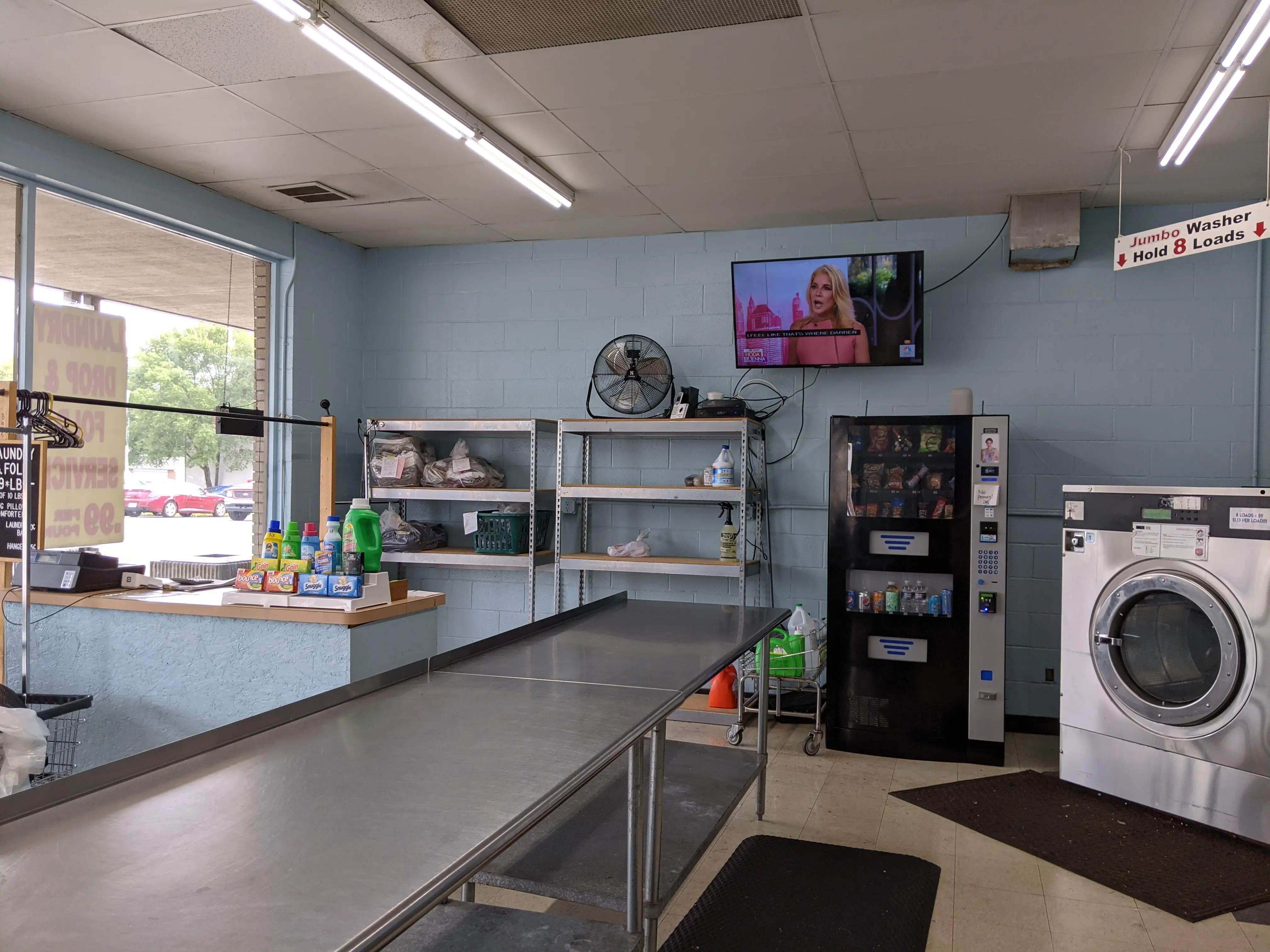 J&S Laundromat - Image 3