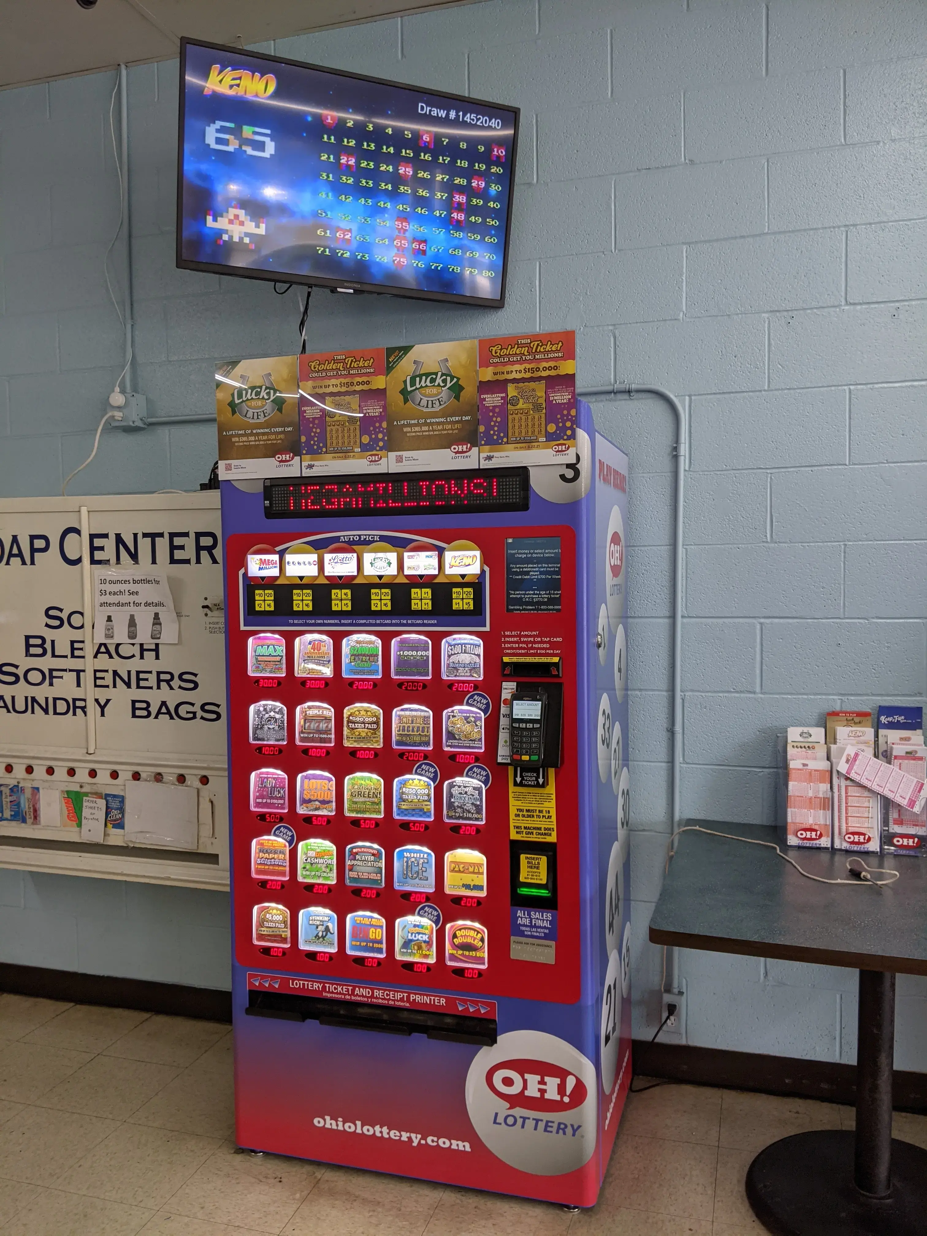 J&S Laundromat - Image 18