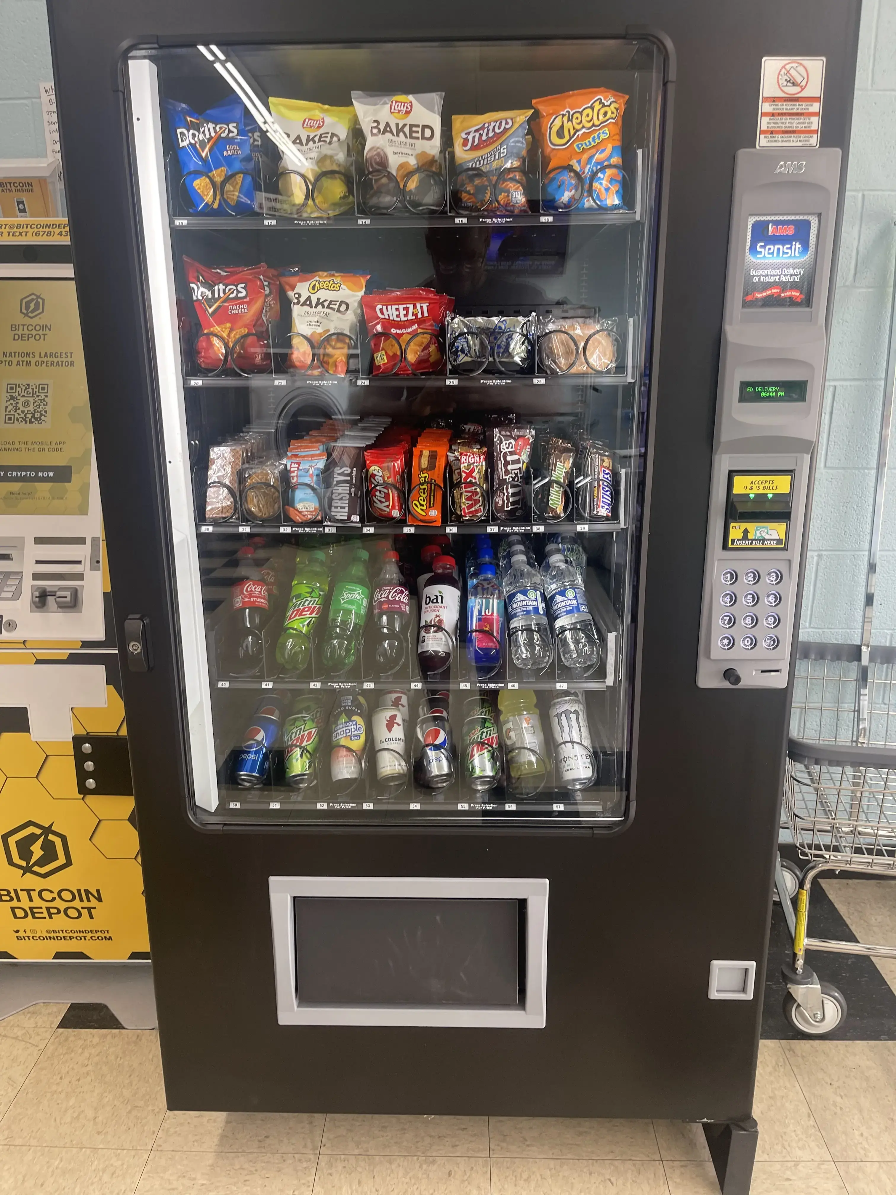 J&S Laundromat thumbnail 2