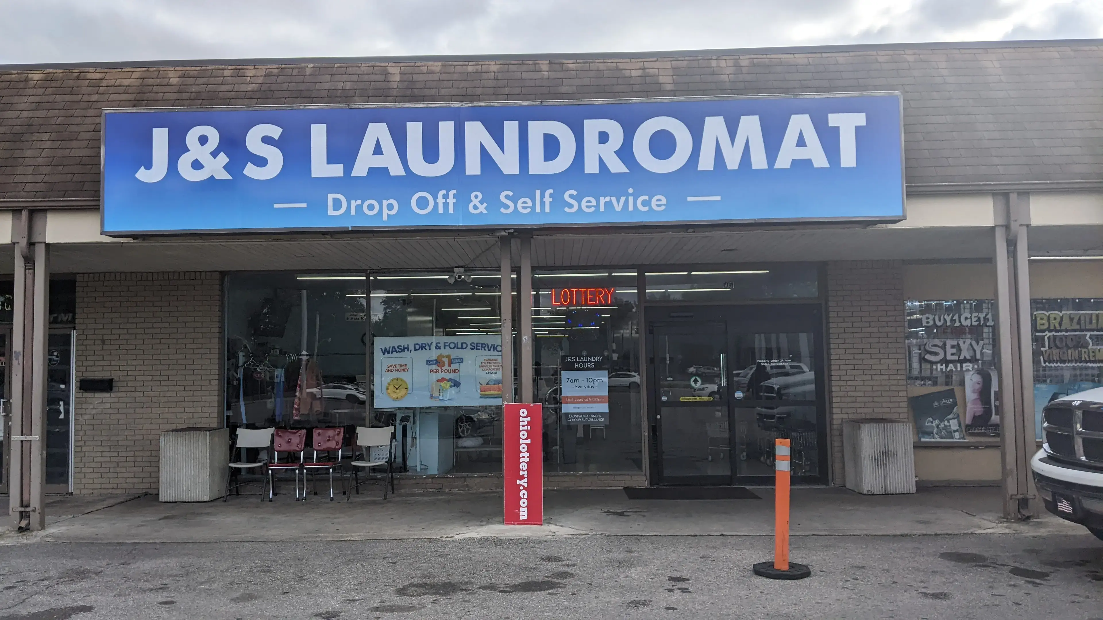 J&S Laundromat - Image 6