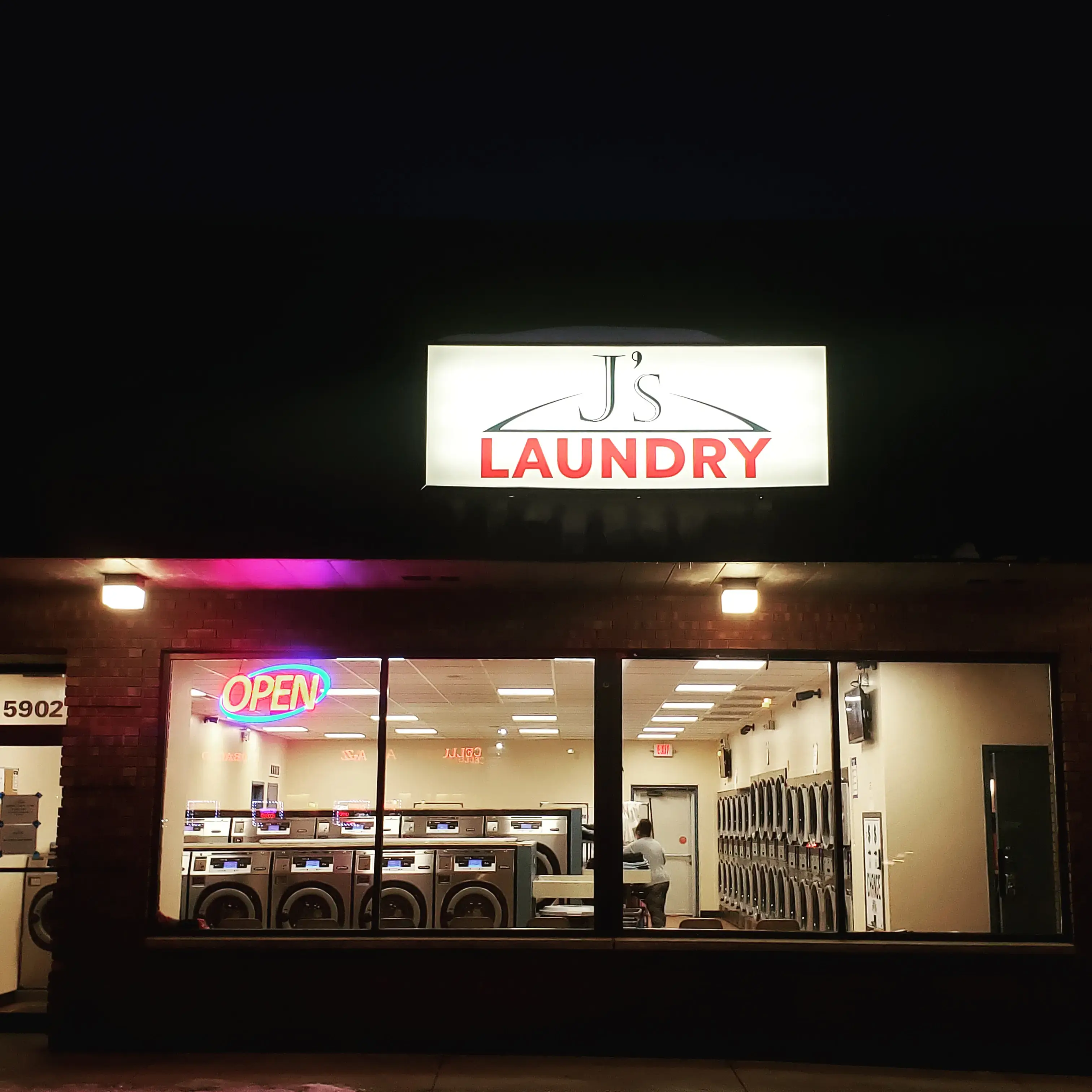 J's Laundry thumbnail 2