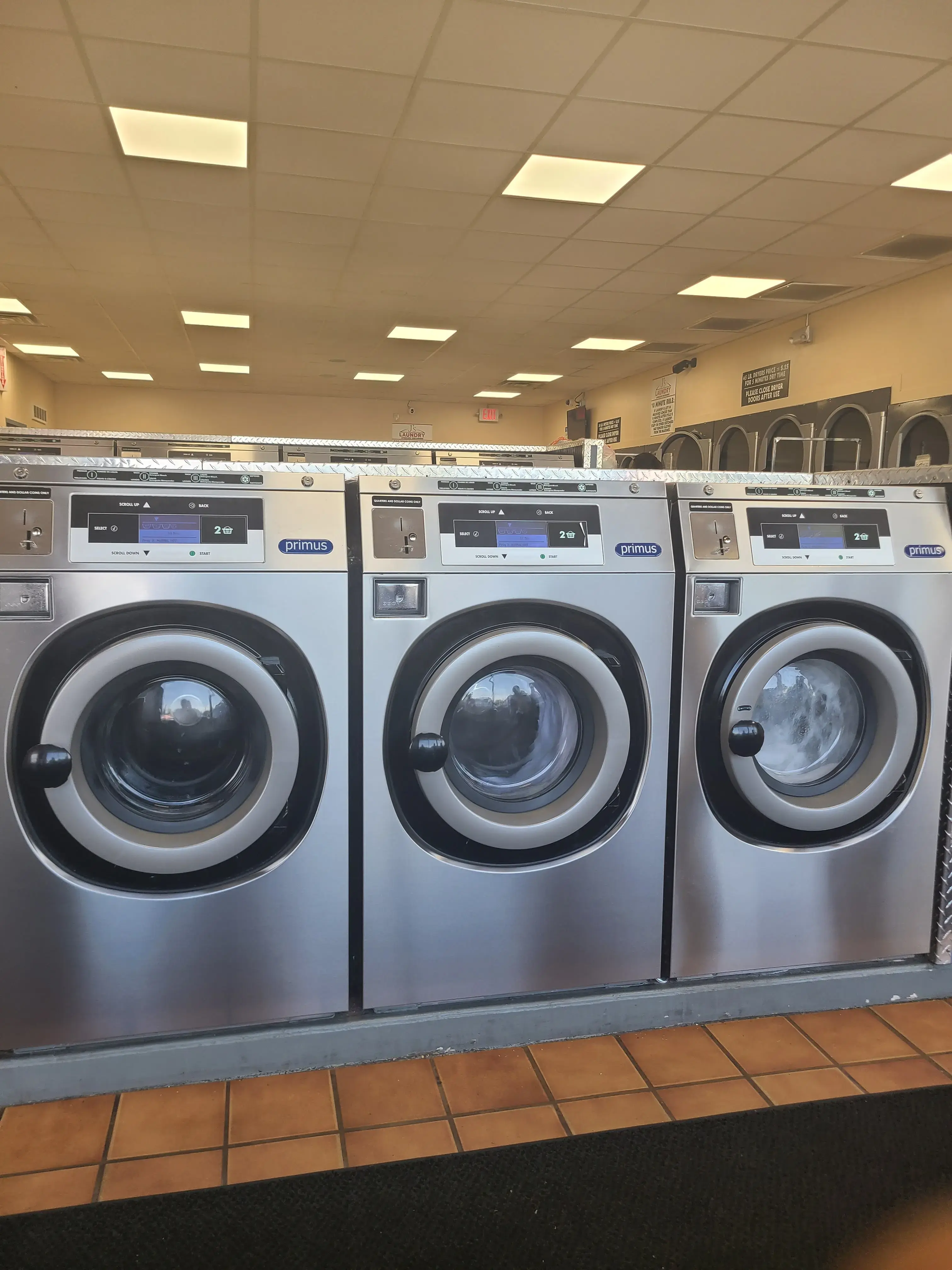 J's Laundry thumbnail 1