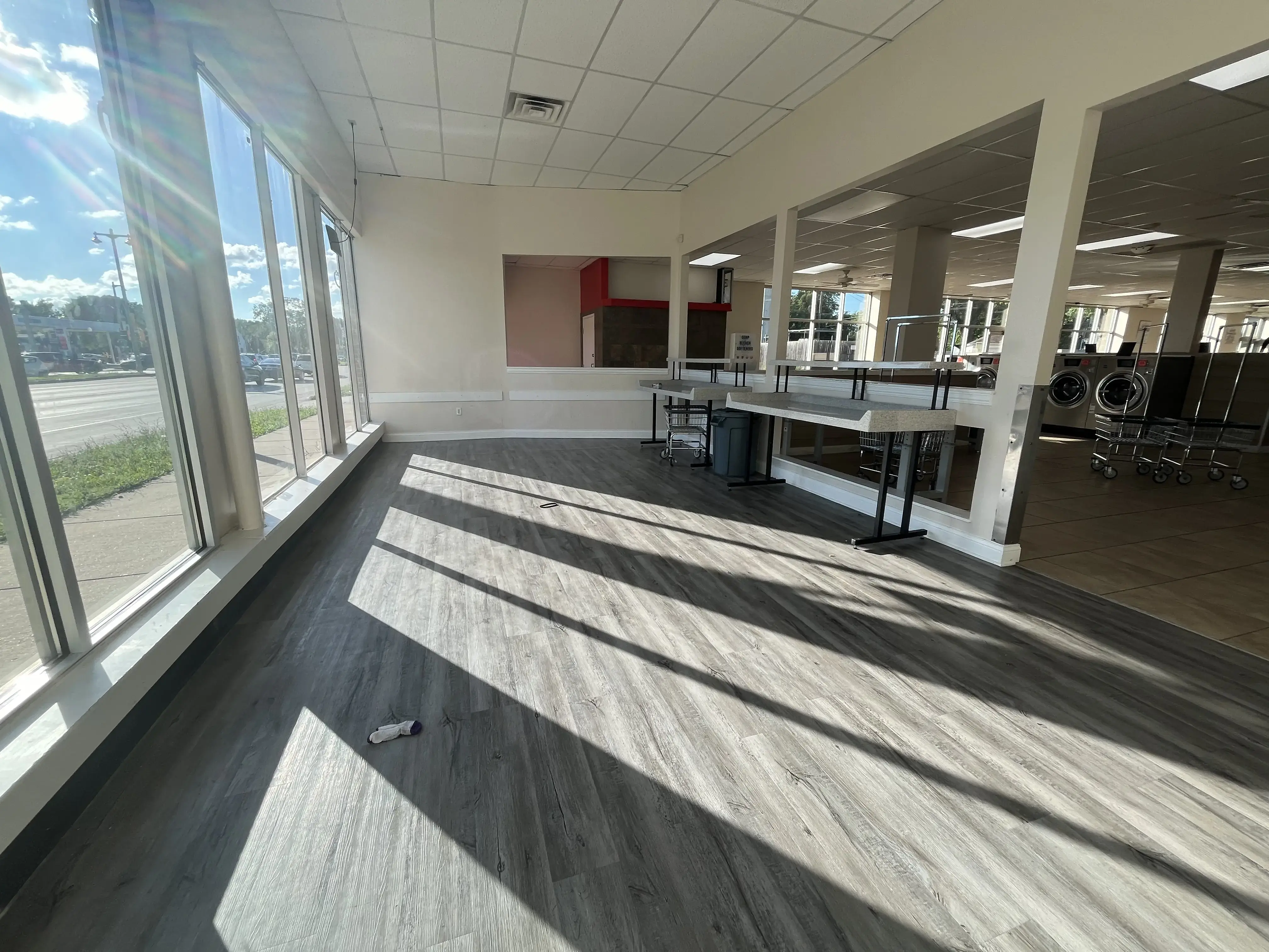 J's Laundry - Image 3