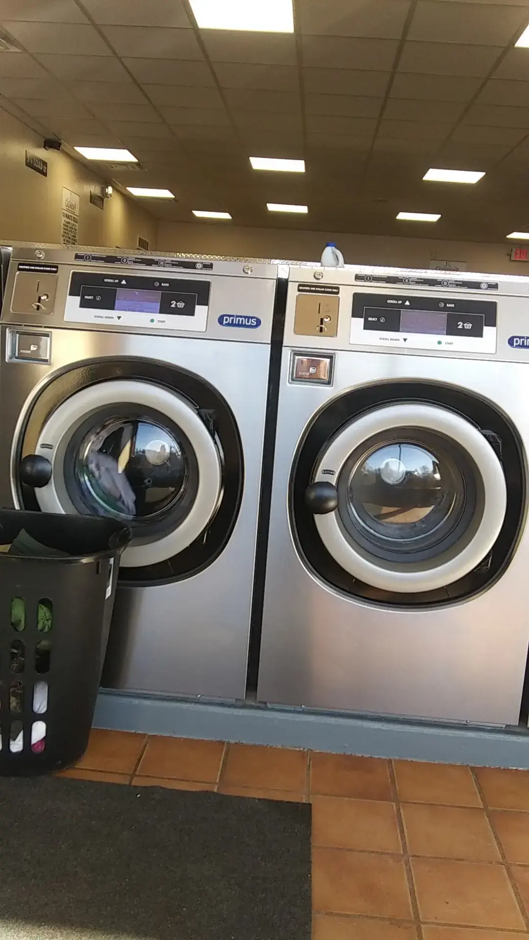 J's Laundry thumbnail 12