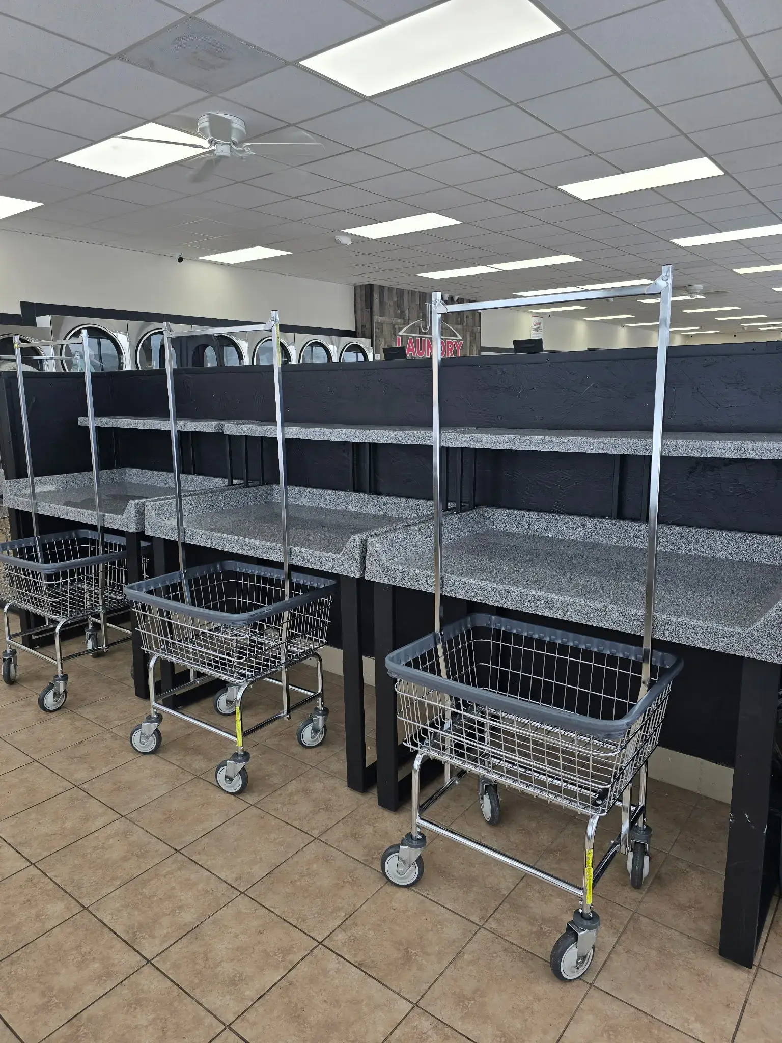 J's Laundry - Image 3