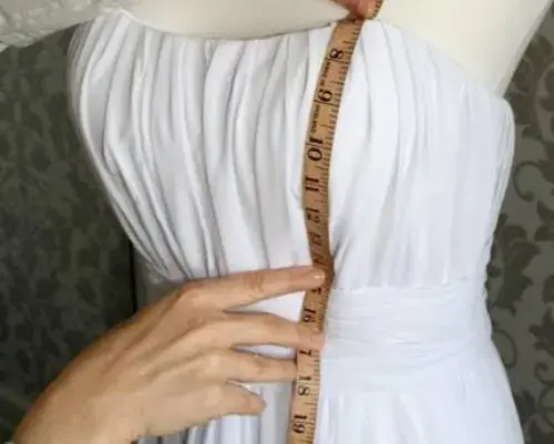 J's Tailor & Cleaners at Park - Image 10