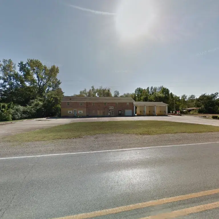 Jud Suds Carwash and Laundromat - Image 2