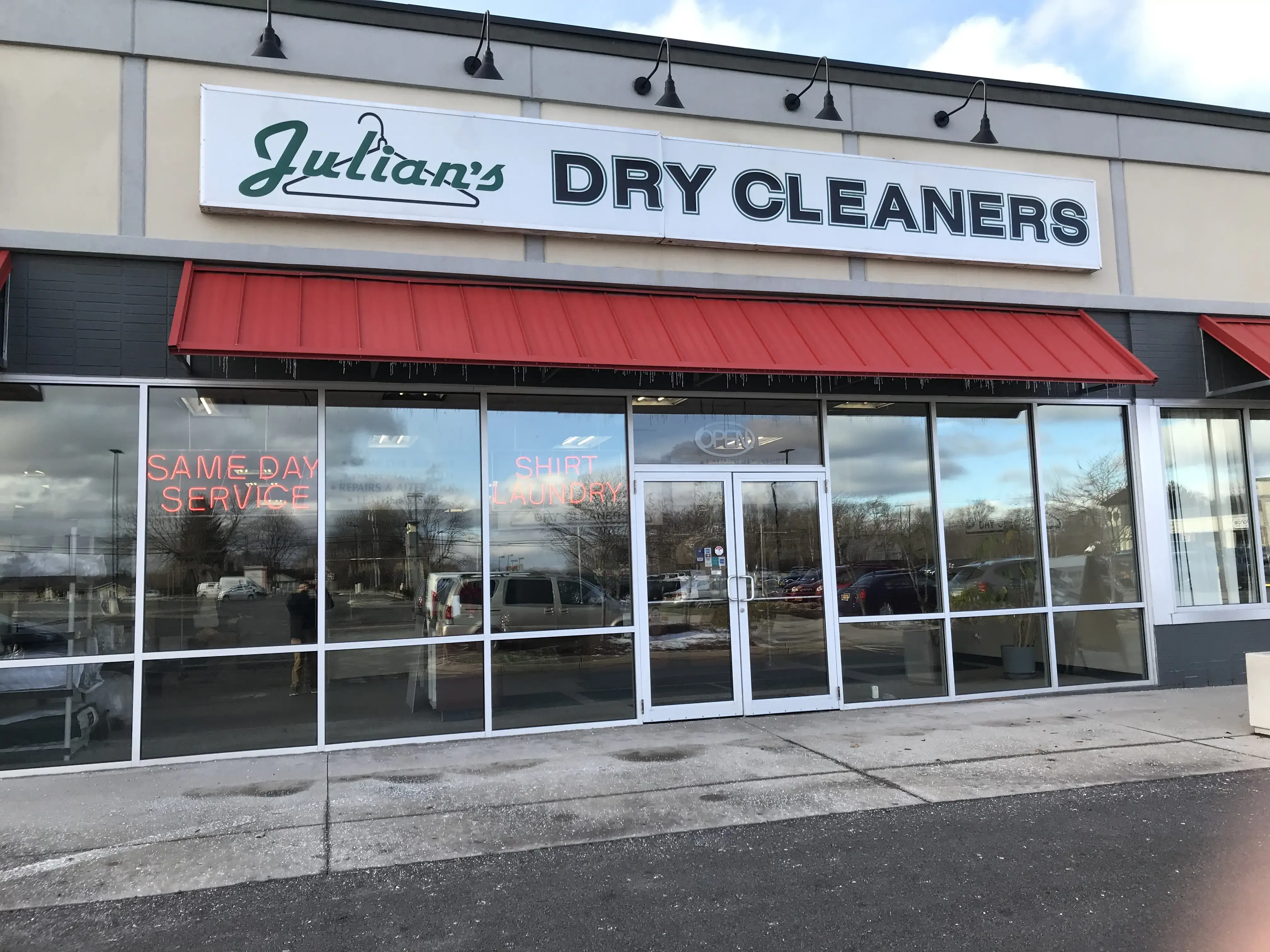 Julian's Dry Cleaners - East Henrietta thumbnail 5