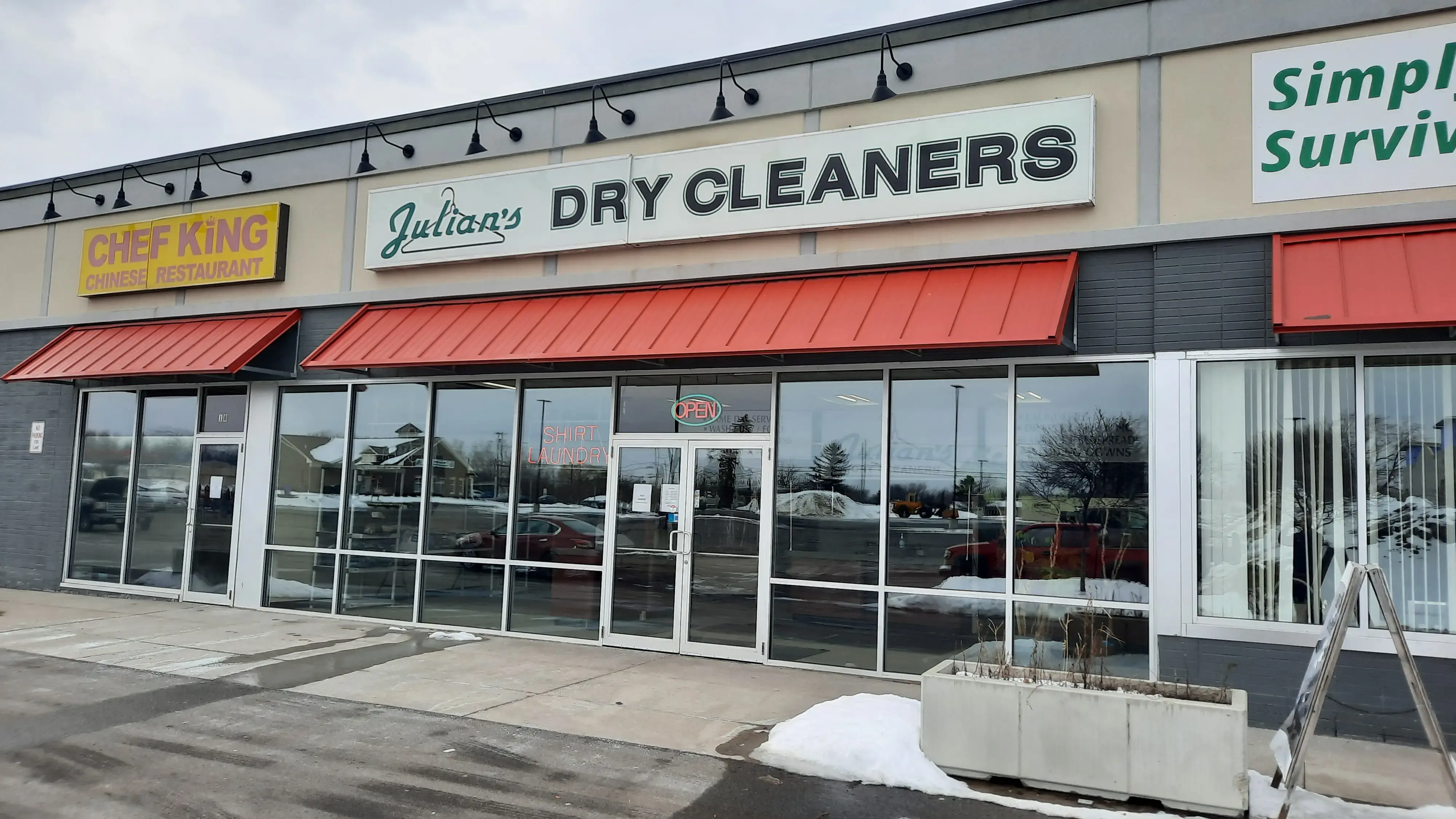 Julian's Dry Cleaners - East Henrietta thumbnail 6