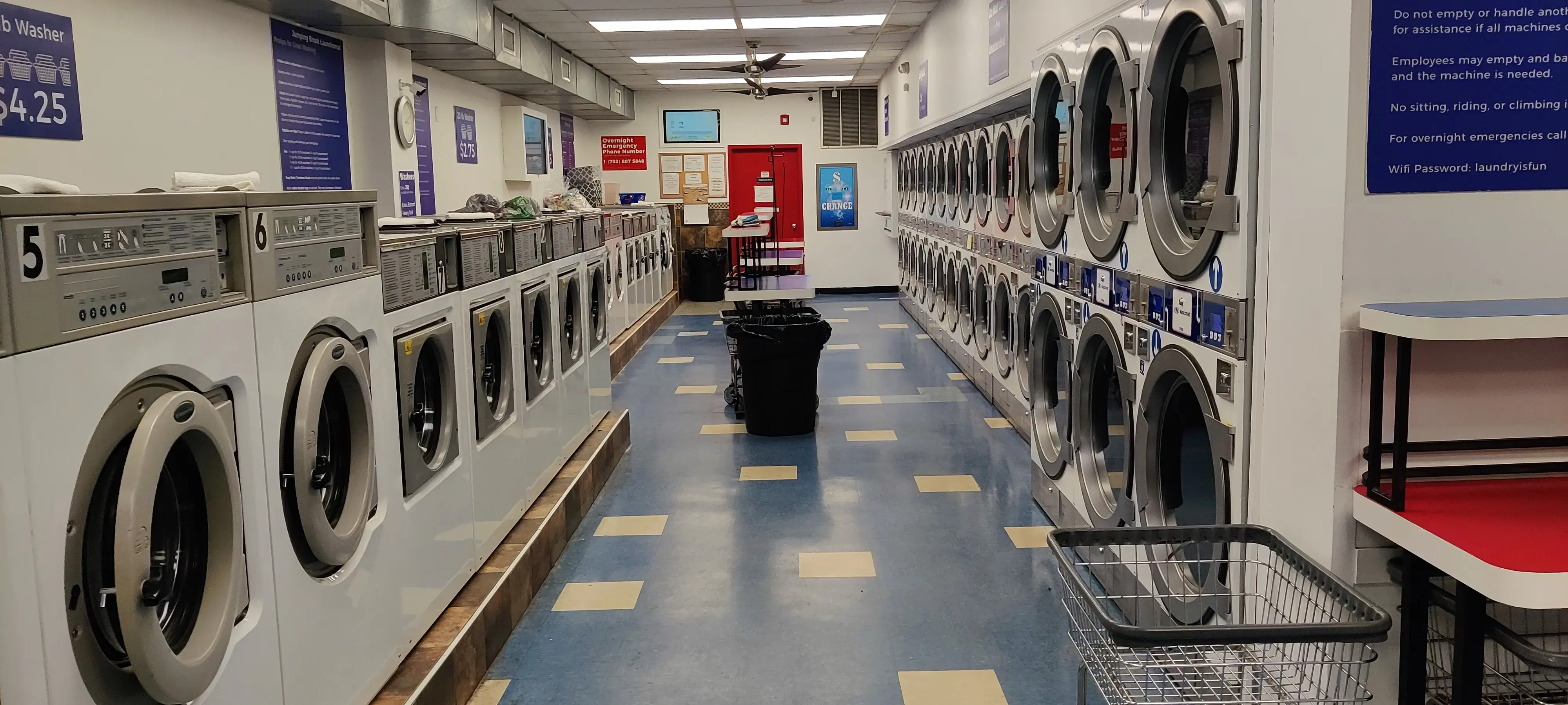 Jumping Brook Laundromat thumbnail 6