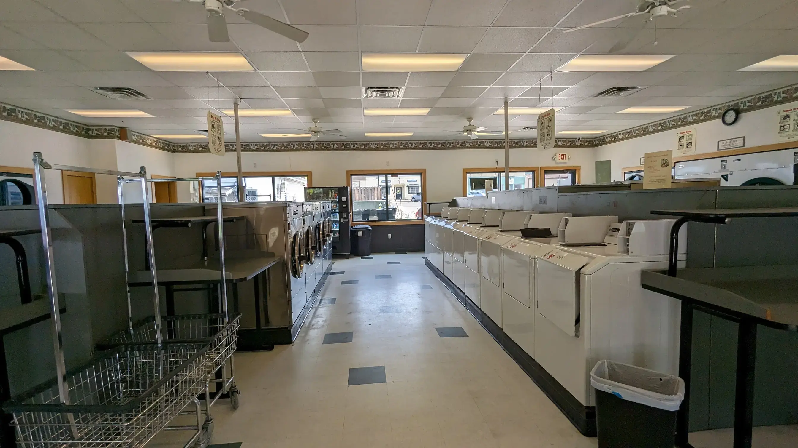 Junction Laundry thumbnail 6