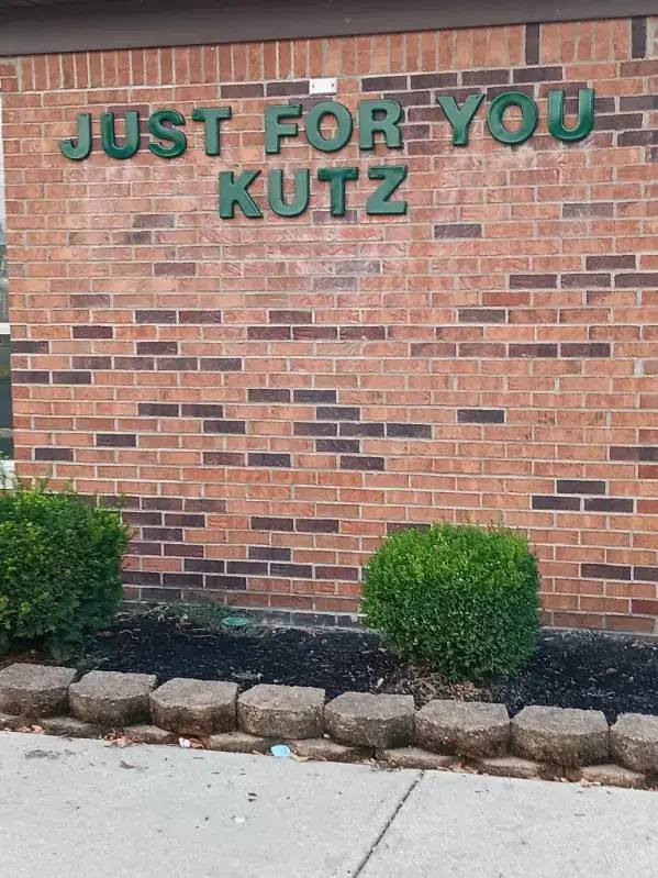 Just For You Laundromat - Image 14
