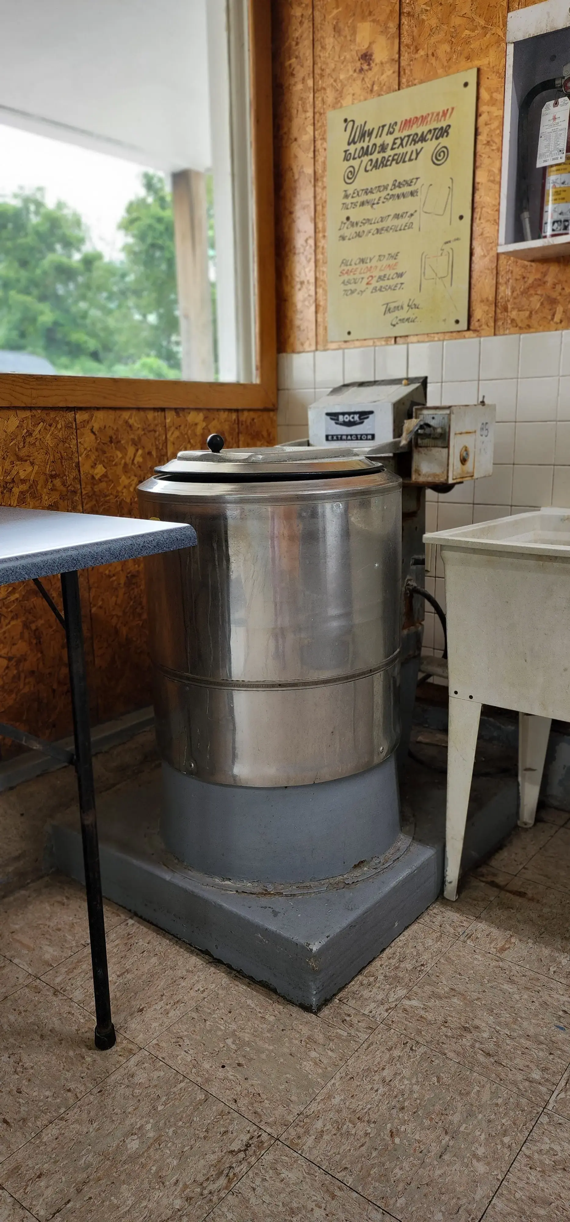 Just Like Home Laundry- Norwalk thumbnail 7